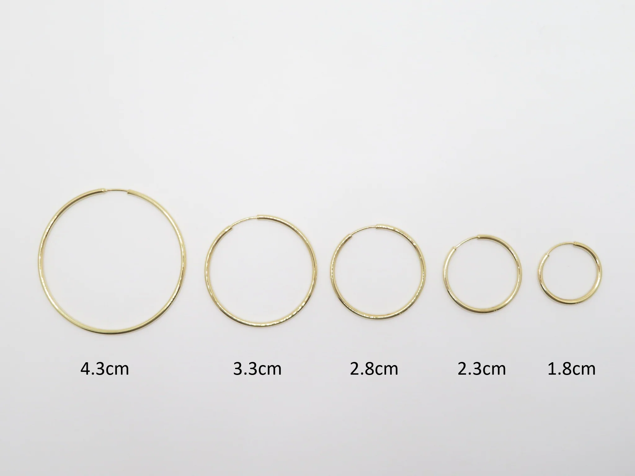 10k Yellow Gold Classic Light Sleeper - Image 17