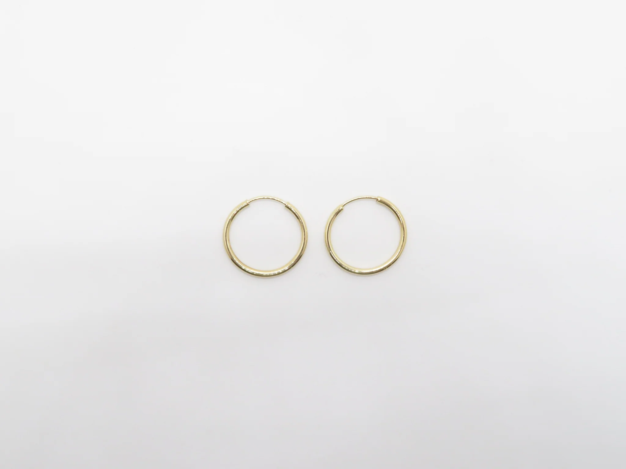 10k Yellow Gold Classic Light Sleeper - Image 3