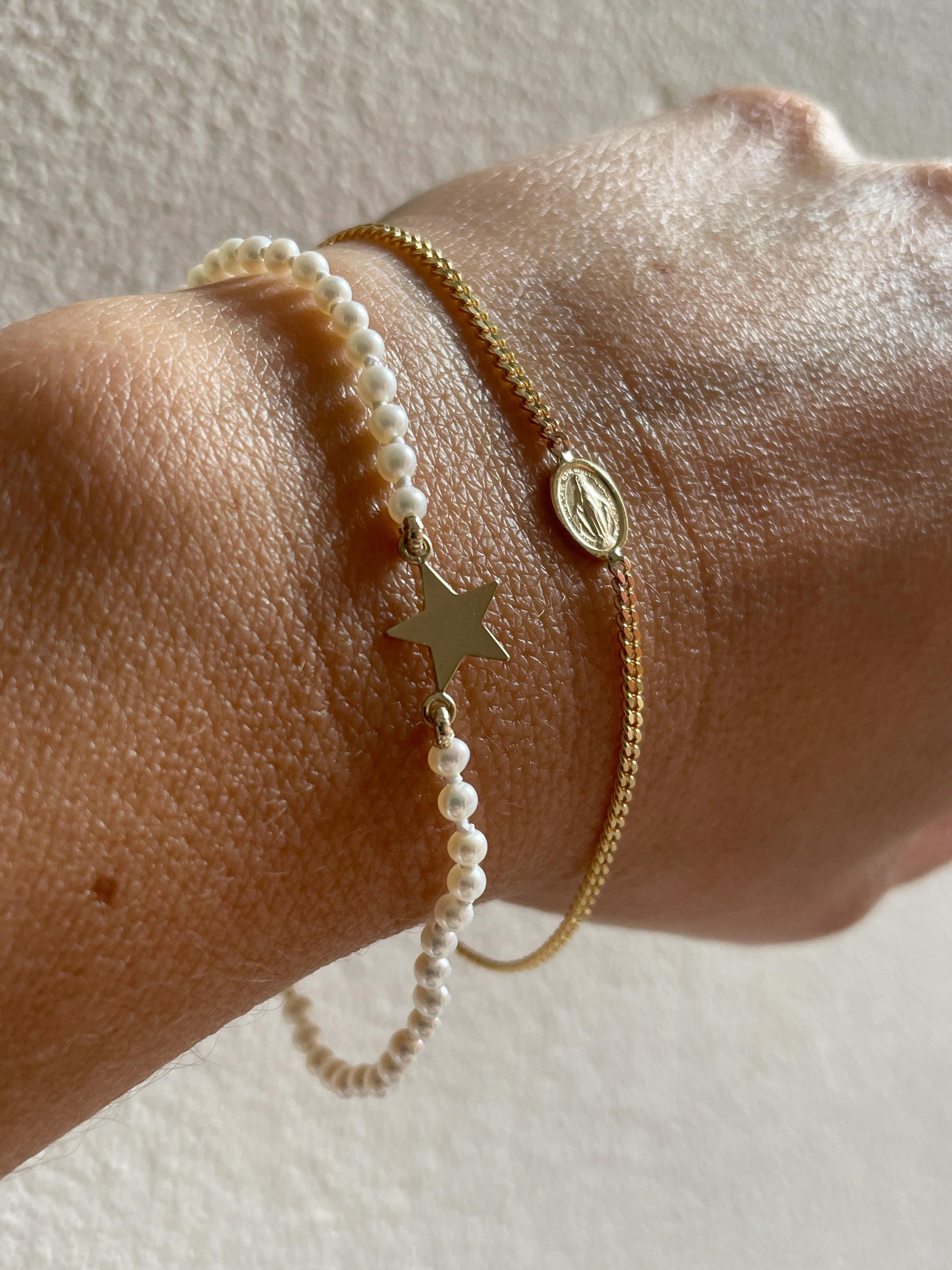 10k Yellow Gold Cultured Pearl Star Bracelet - Image 6