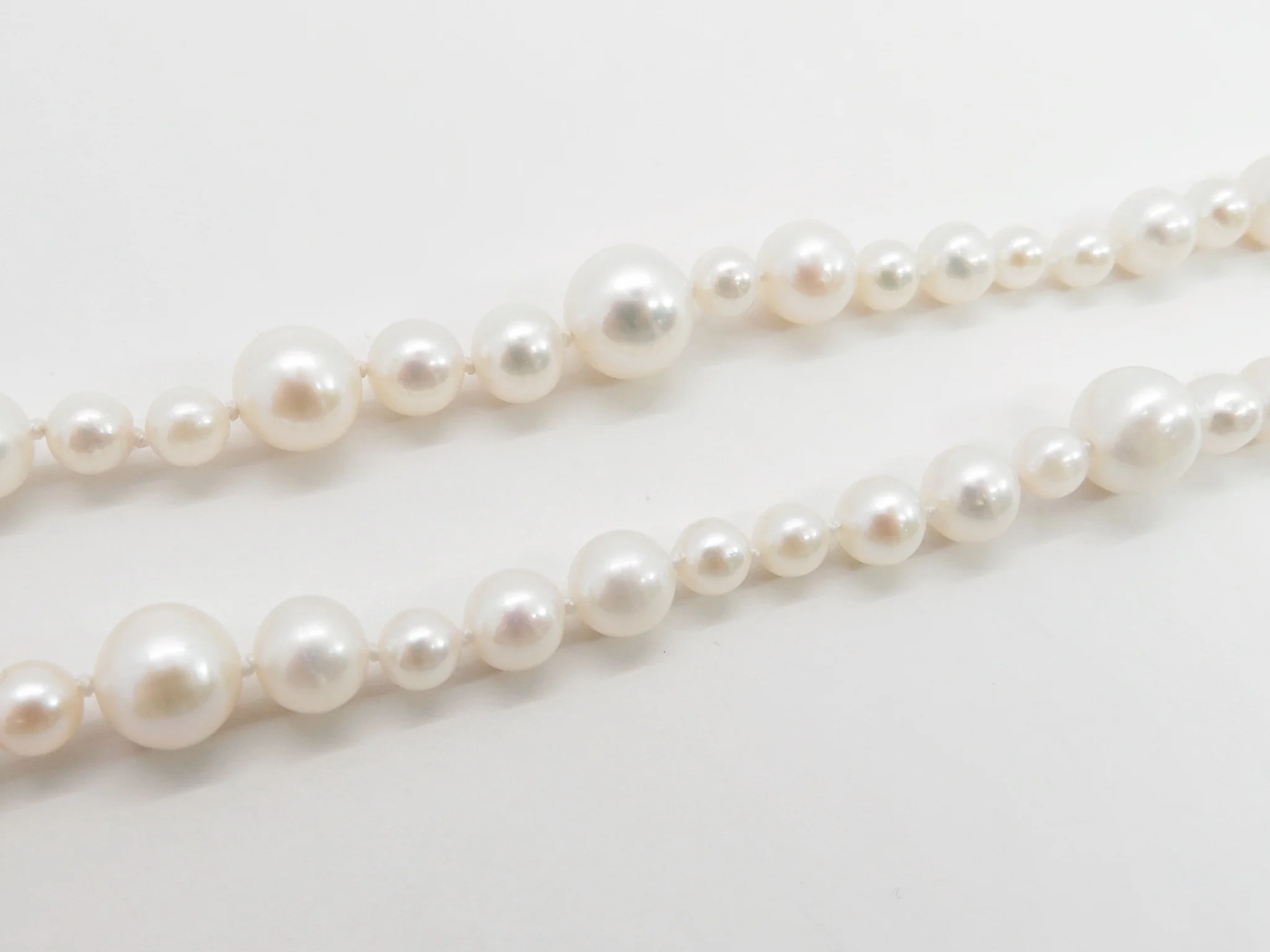 Elizabeth Fresh Water Pearl Necklace - Image 4