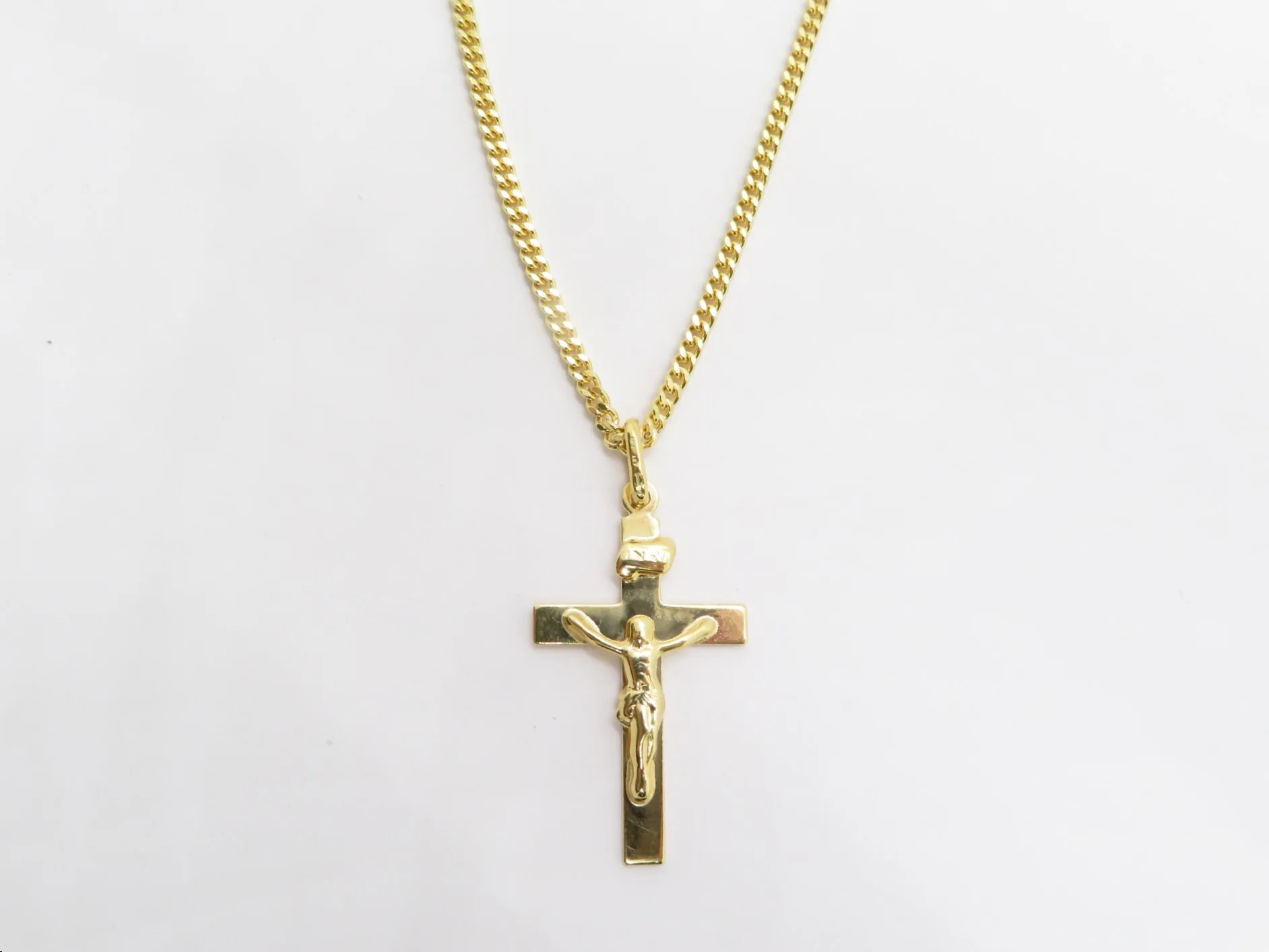 10k Yellow Gold Flat Crucifix Pendant - Image 7