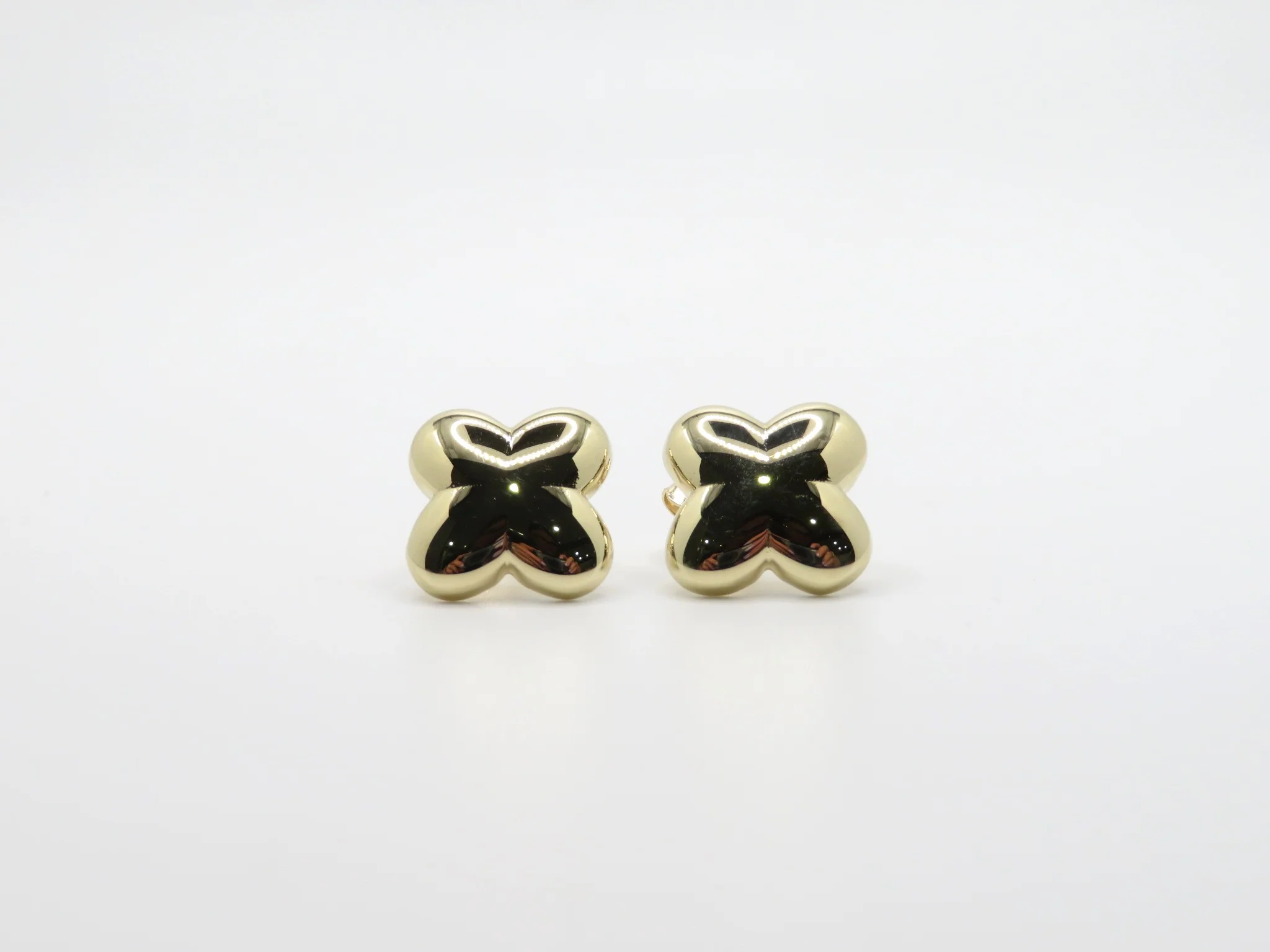 10k Yellow Gold Four Petal Stud Earrings - Image 5