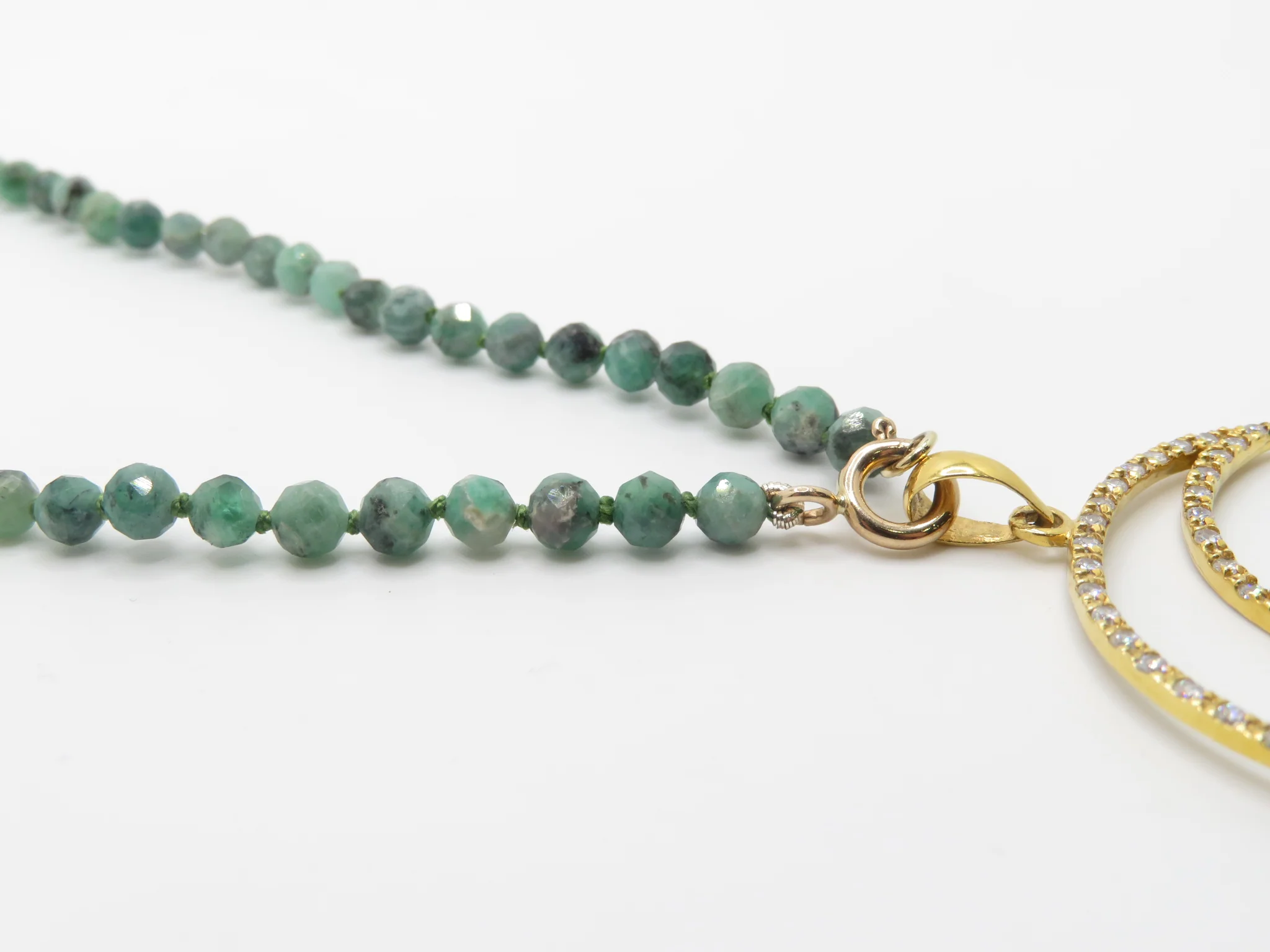 10k Genuine Emerald Bead Necklace - Image 3