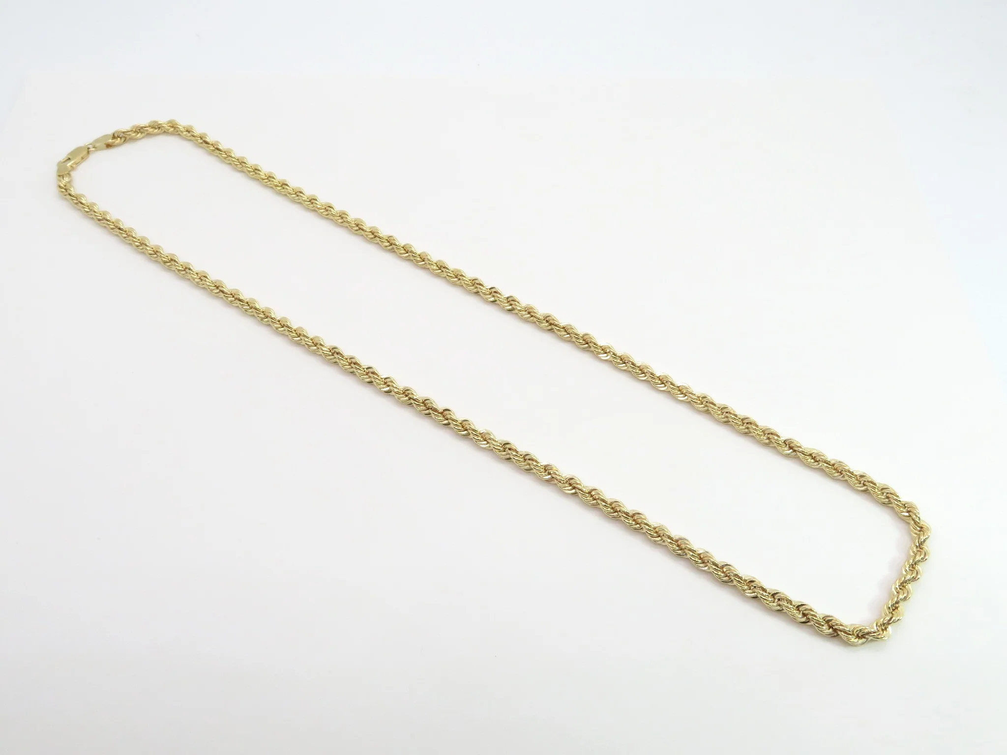 10k Yellow Gold Hollow Rope Chain - Image 4
