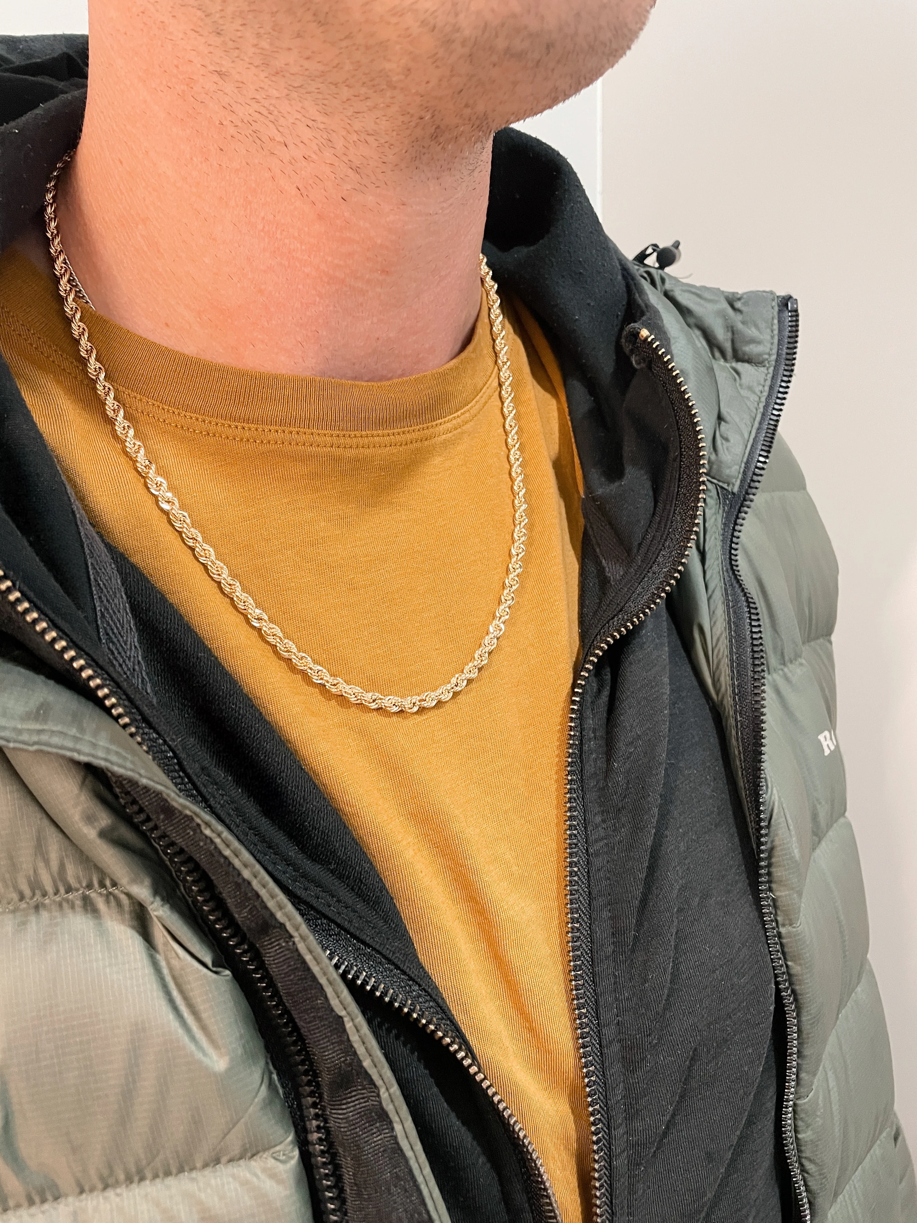10k Yellow Gold Hollow Rope Chain - Image 5