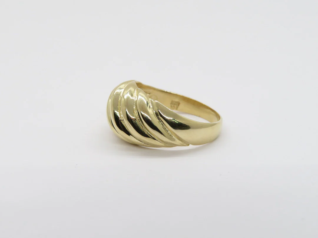 10k Yellow Gold Jumbo Croissant Ring - Image 3