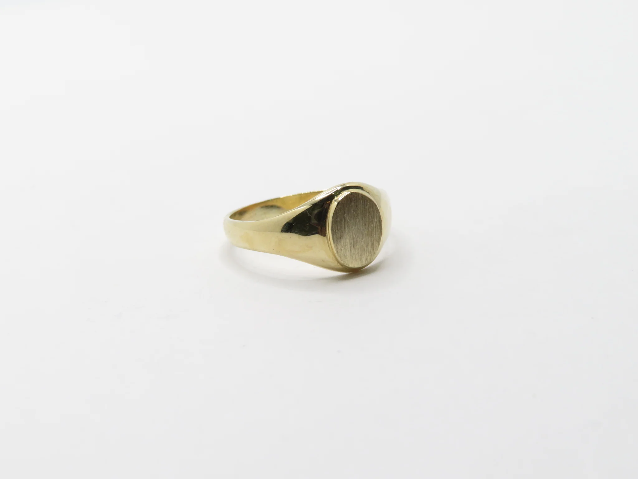 10k Yellow Gold Mini Oval Matte Signet Ring - Image 5