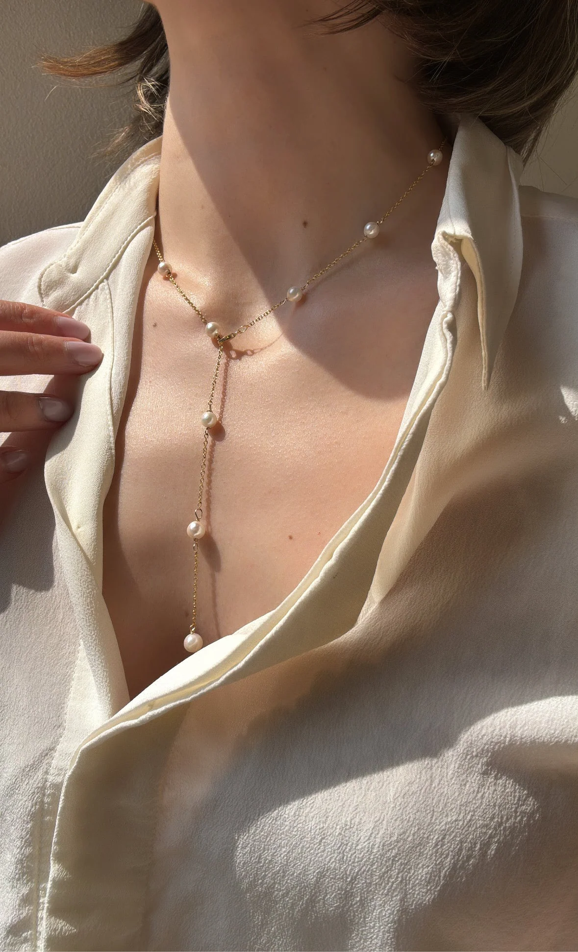 10k Yellow Gold Pearl Station Necklace - Image 2