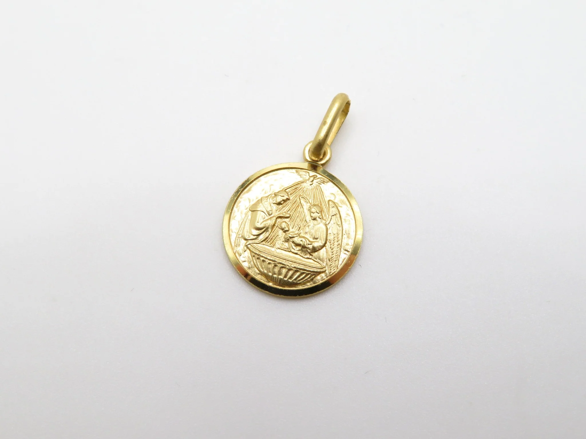 10k Yellow Gold Sacrament Pendant - Image 3