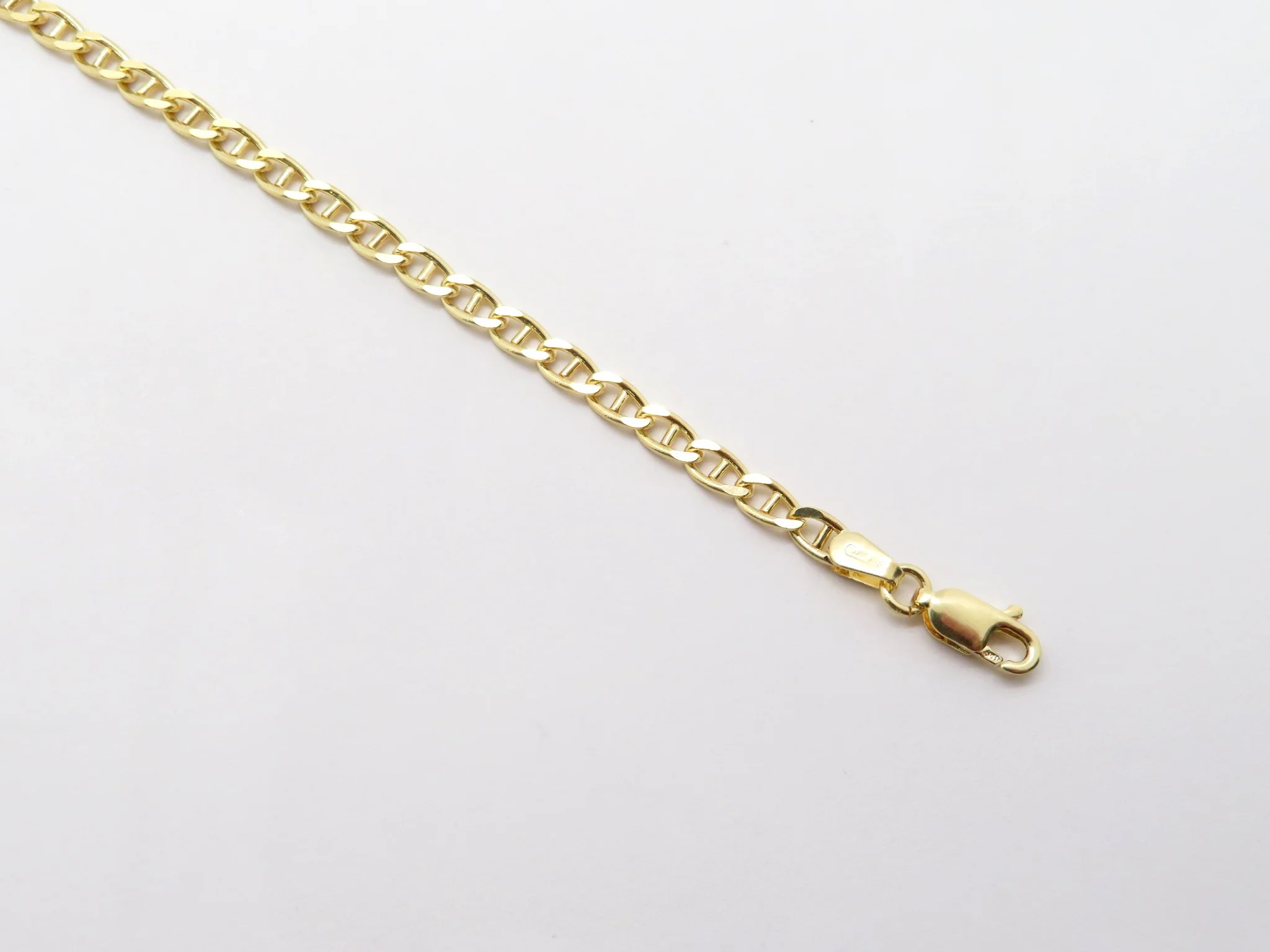 10k Yellow Gold Flat Anchor Long Bracelet - Image 3