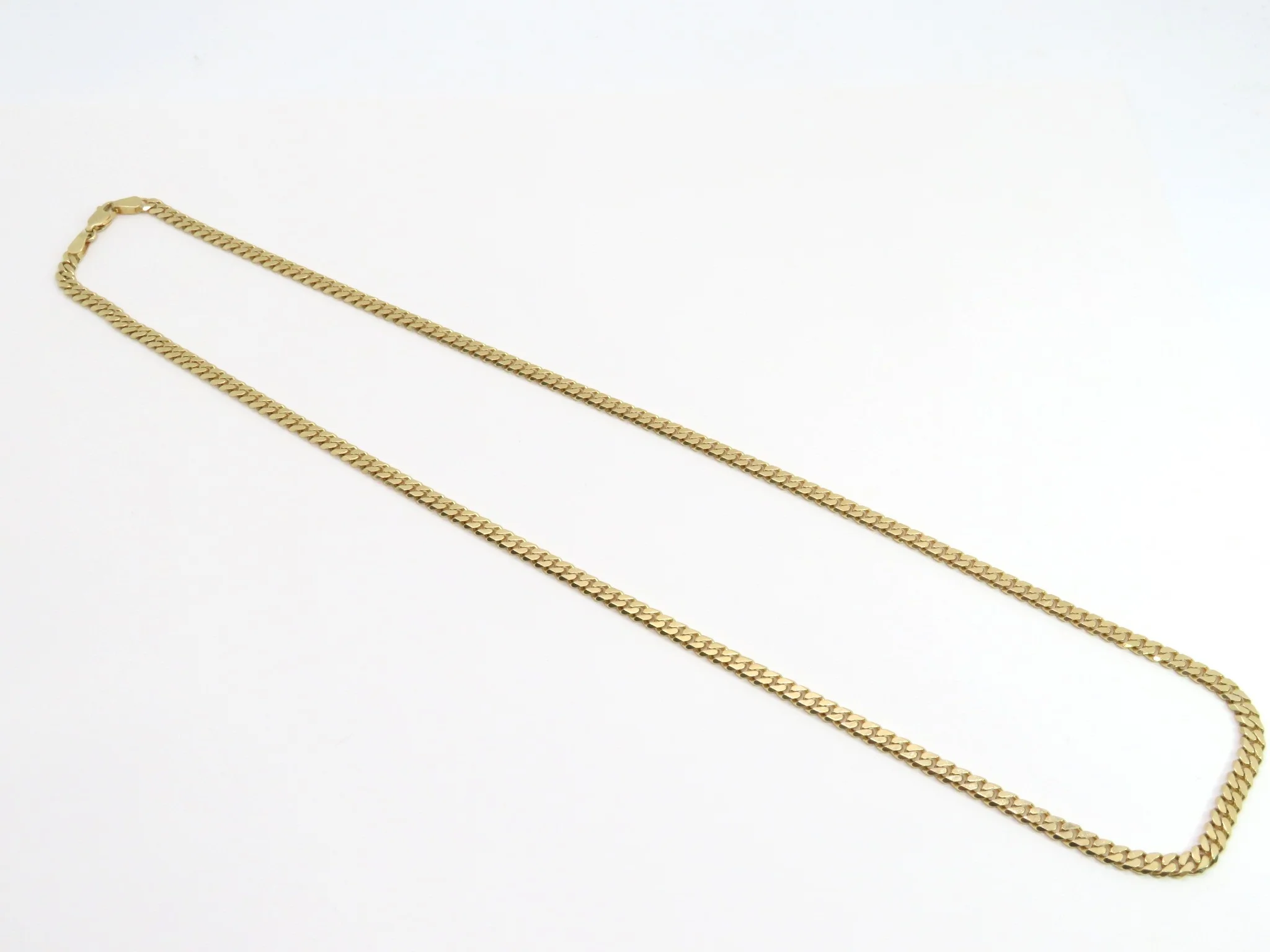 10k Yellow Gold Solid Flat Bevelled Chain - Image 4
