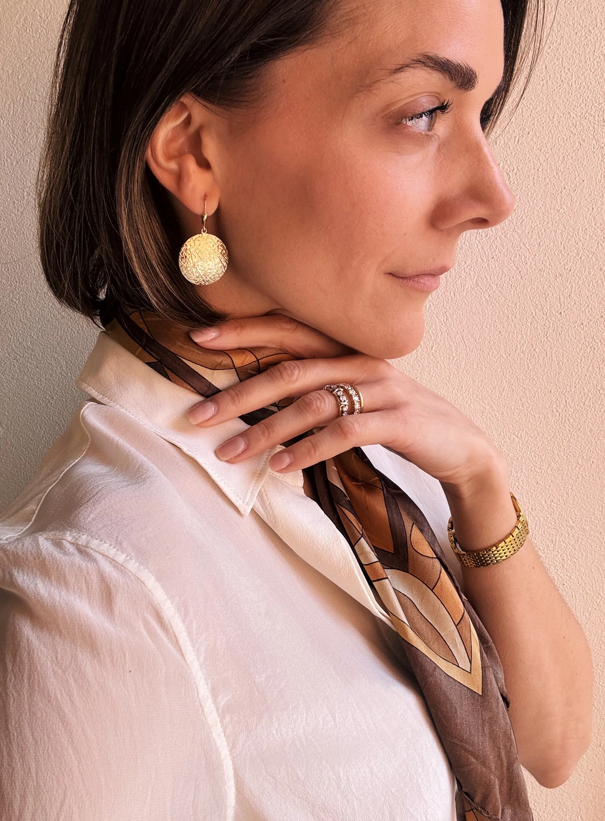 10k Yellow Gold Textured Disc Earrings - Image 2