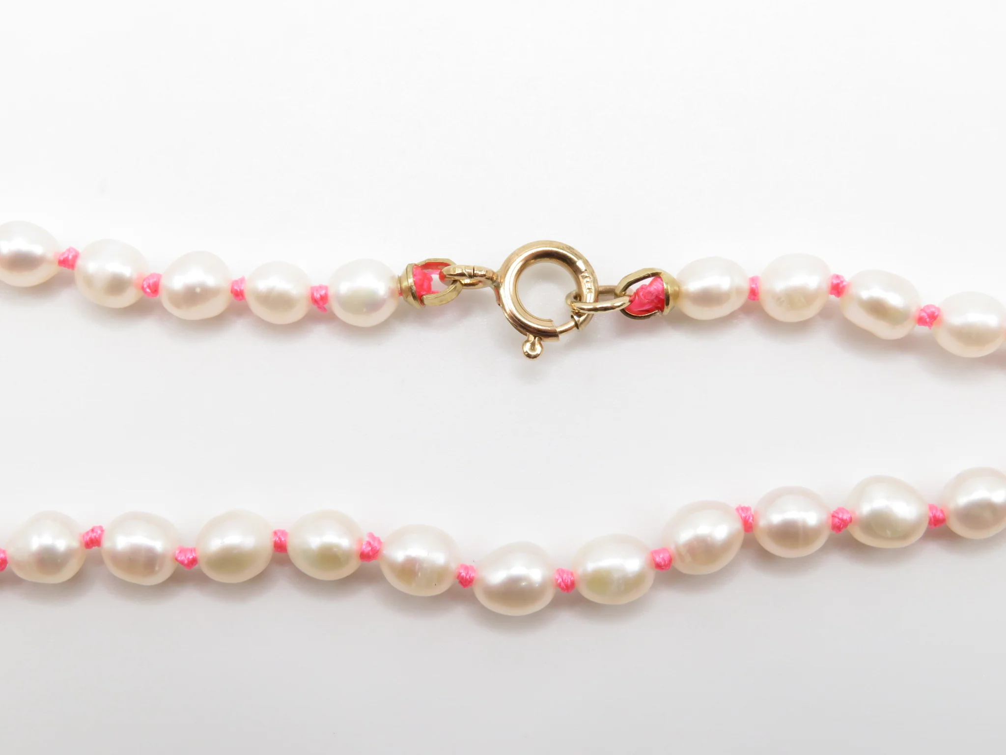 10k Vibrant Strand Fresh Water Pearls - Image 12