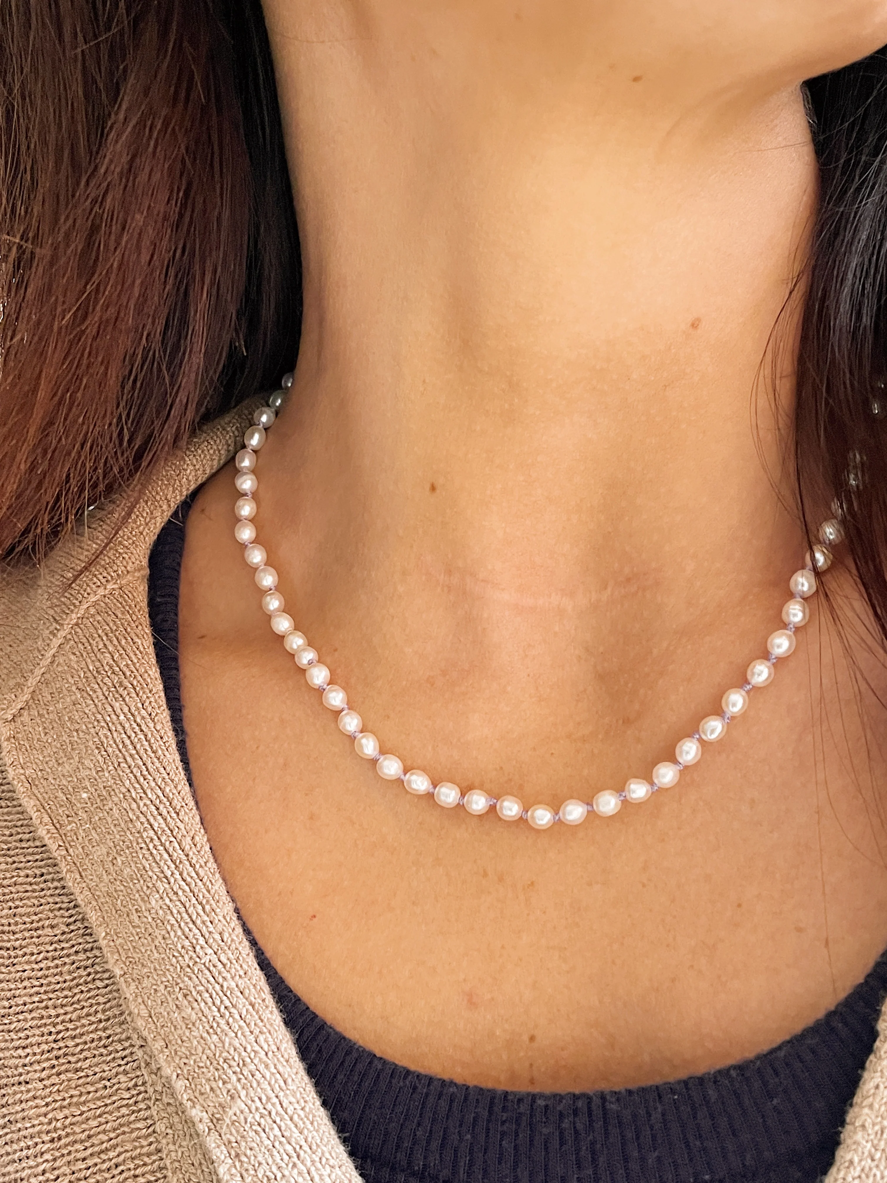 10k Vibrant Strand Fresh Water Pearls - Image 8