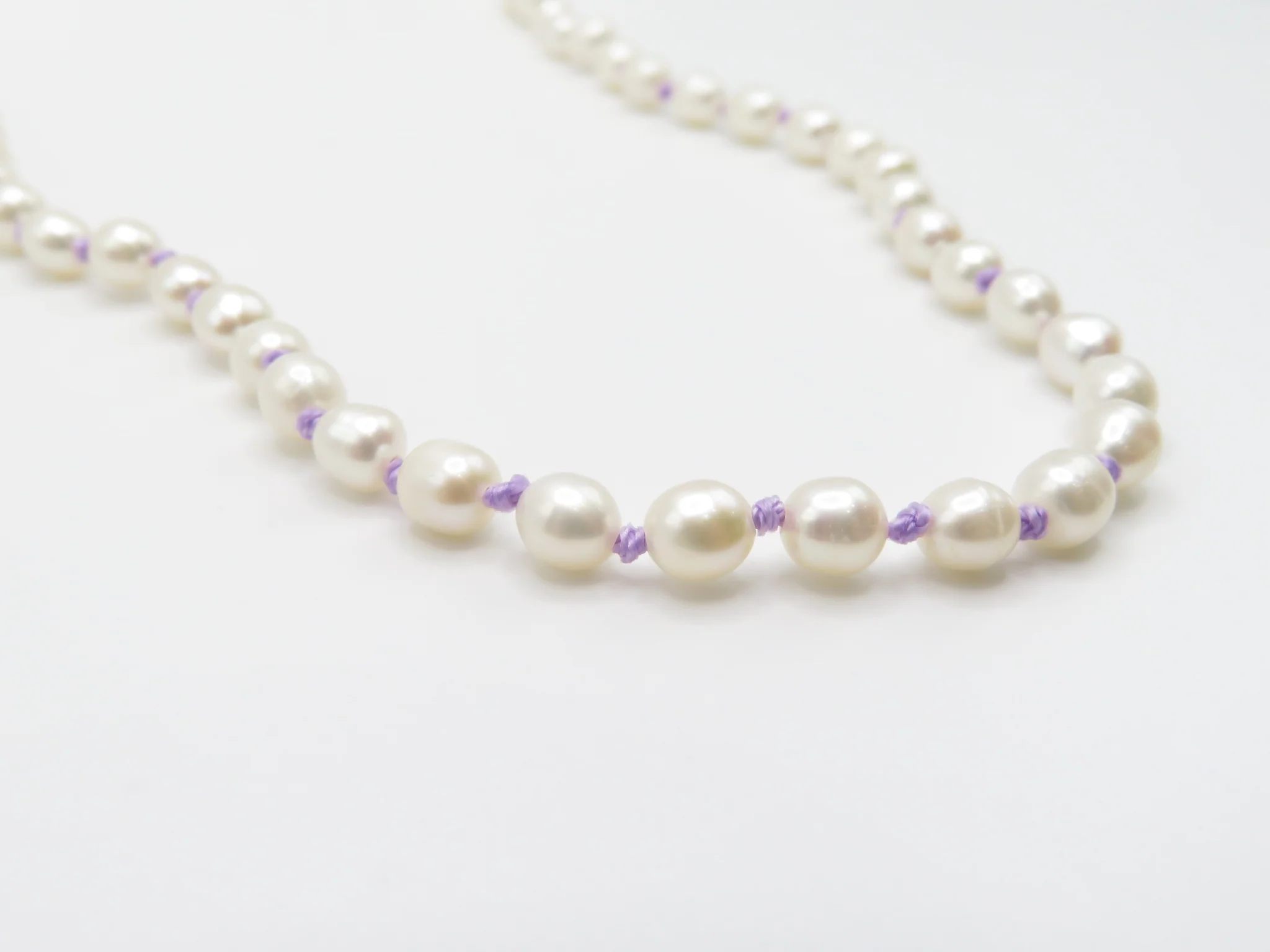 10k Vibrant Strand Fresh Water Pearls - Image 9