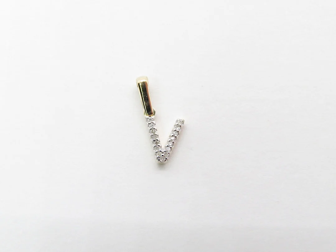 10k Yellow Gold Diamond Initial Pendant - Image 34