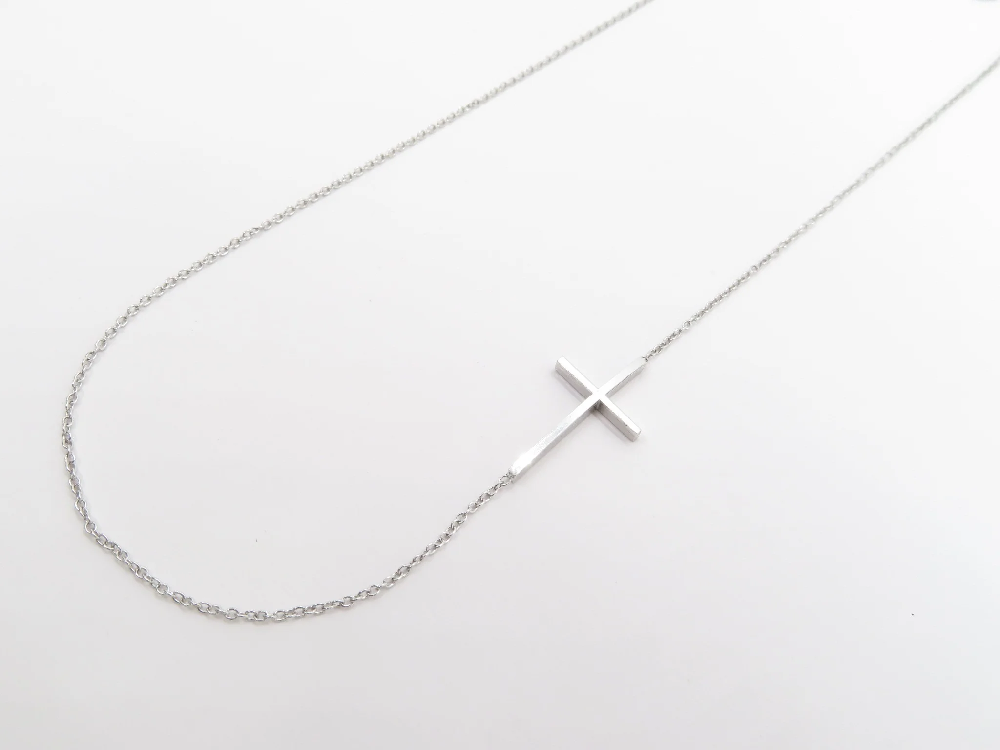10k Sideways Cross Necklace - Image 7