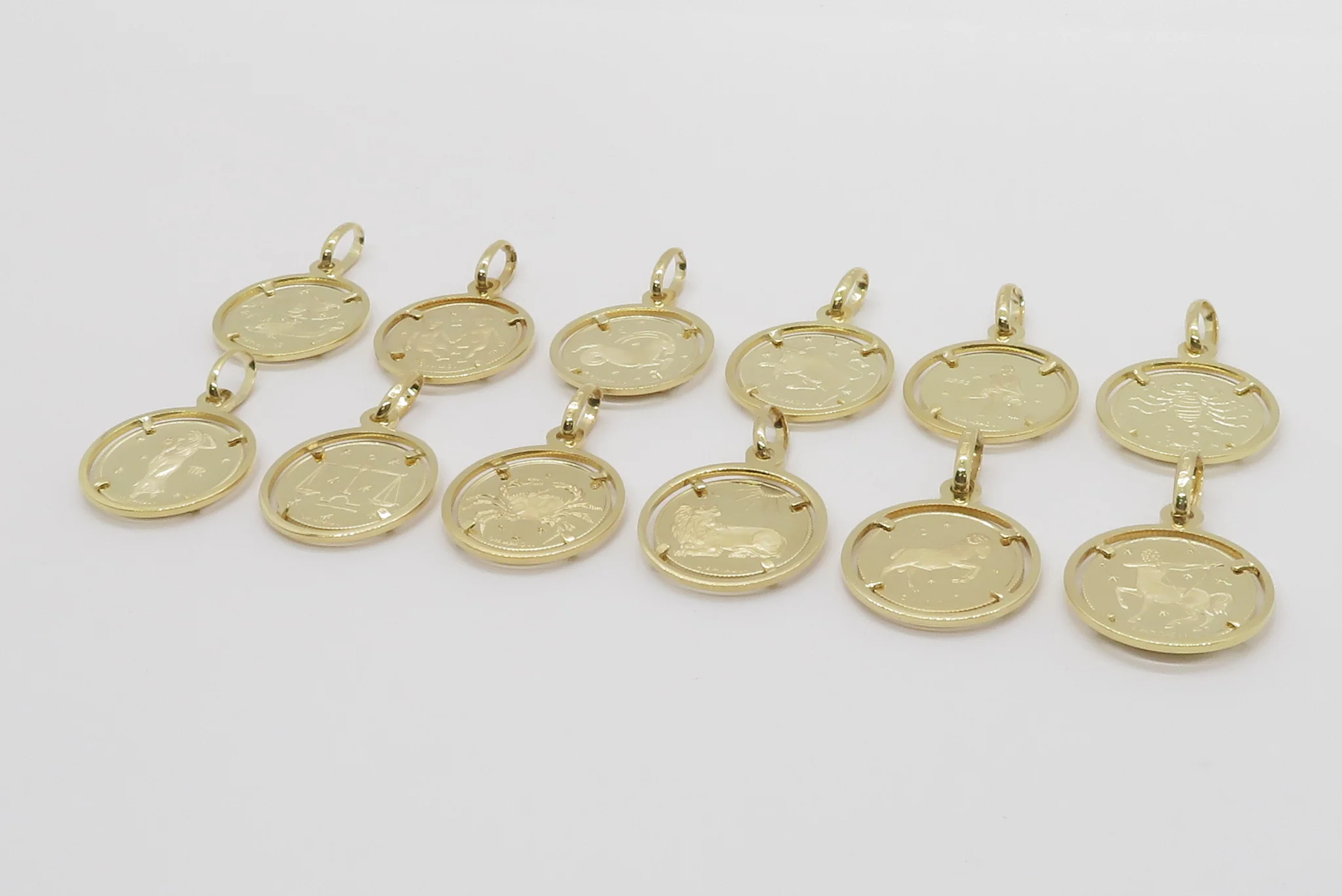 10k Yellow Gold Zodiac Coin Pendant - Image 18