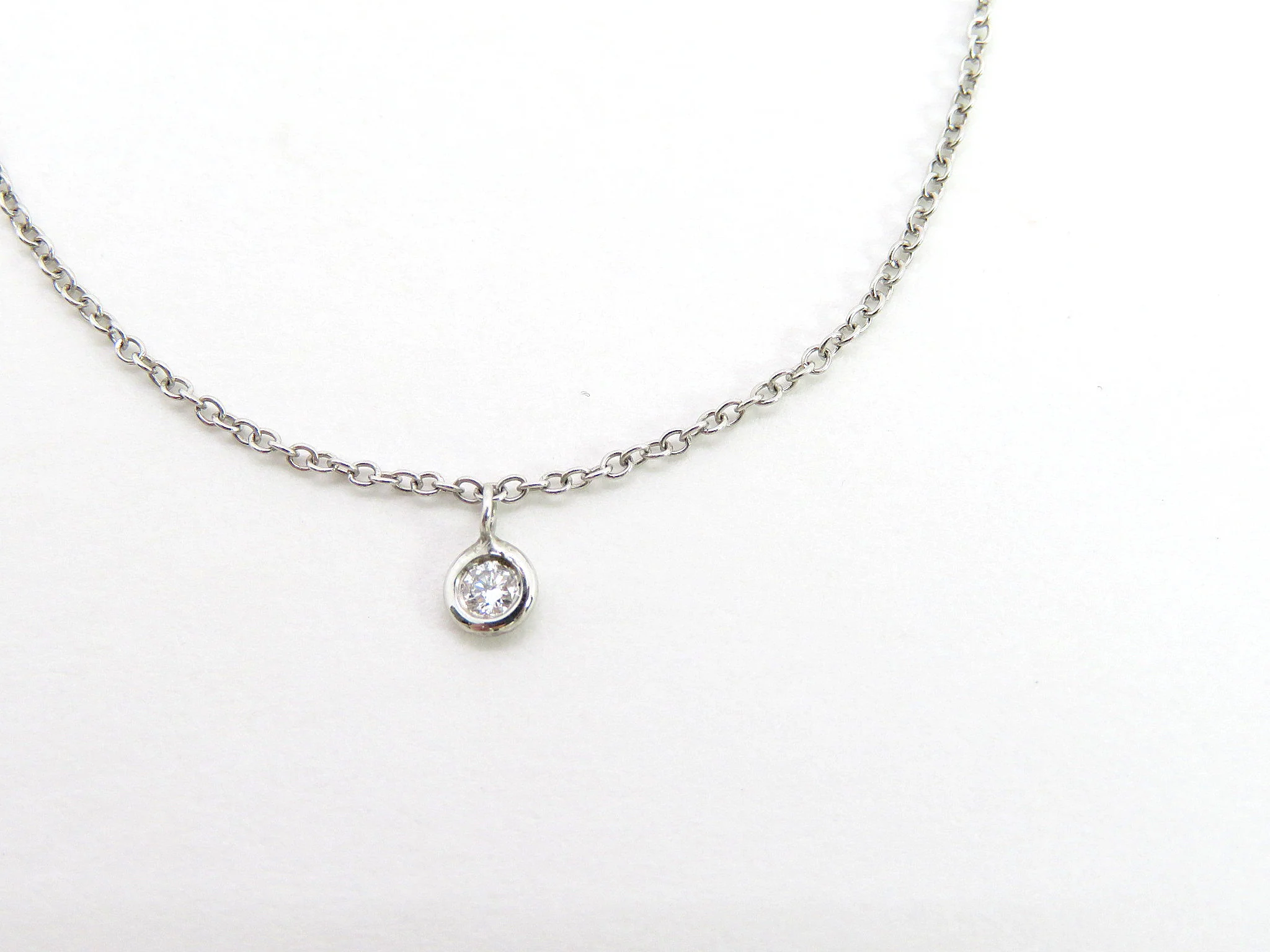 14k Diamond Droplet Necklace - Image 4