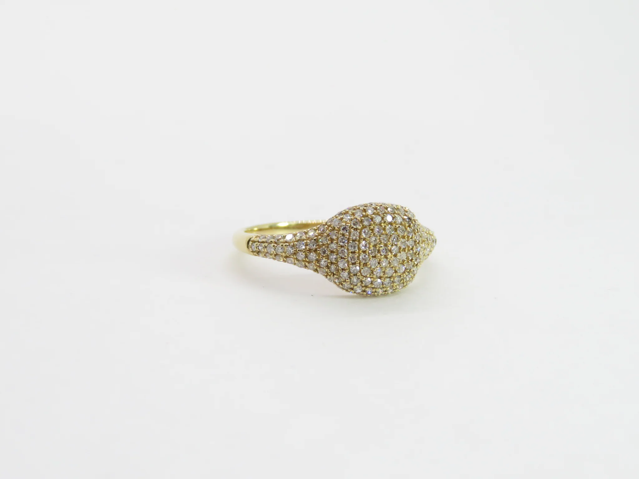 14k Yellow Gold Diamond Pavé Signet Ring