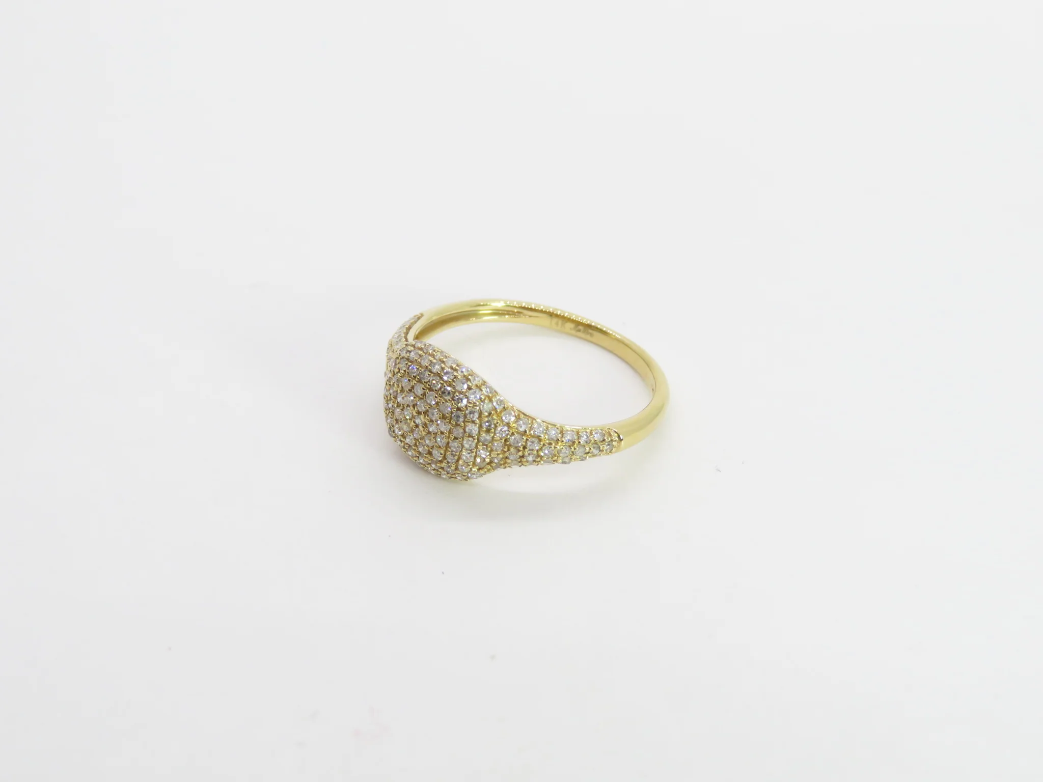 14k Yellow Gold Diamond Pavé Signet Ring - Image 5