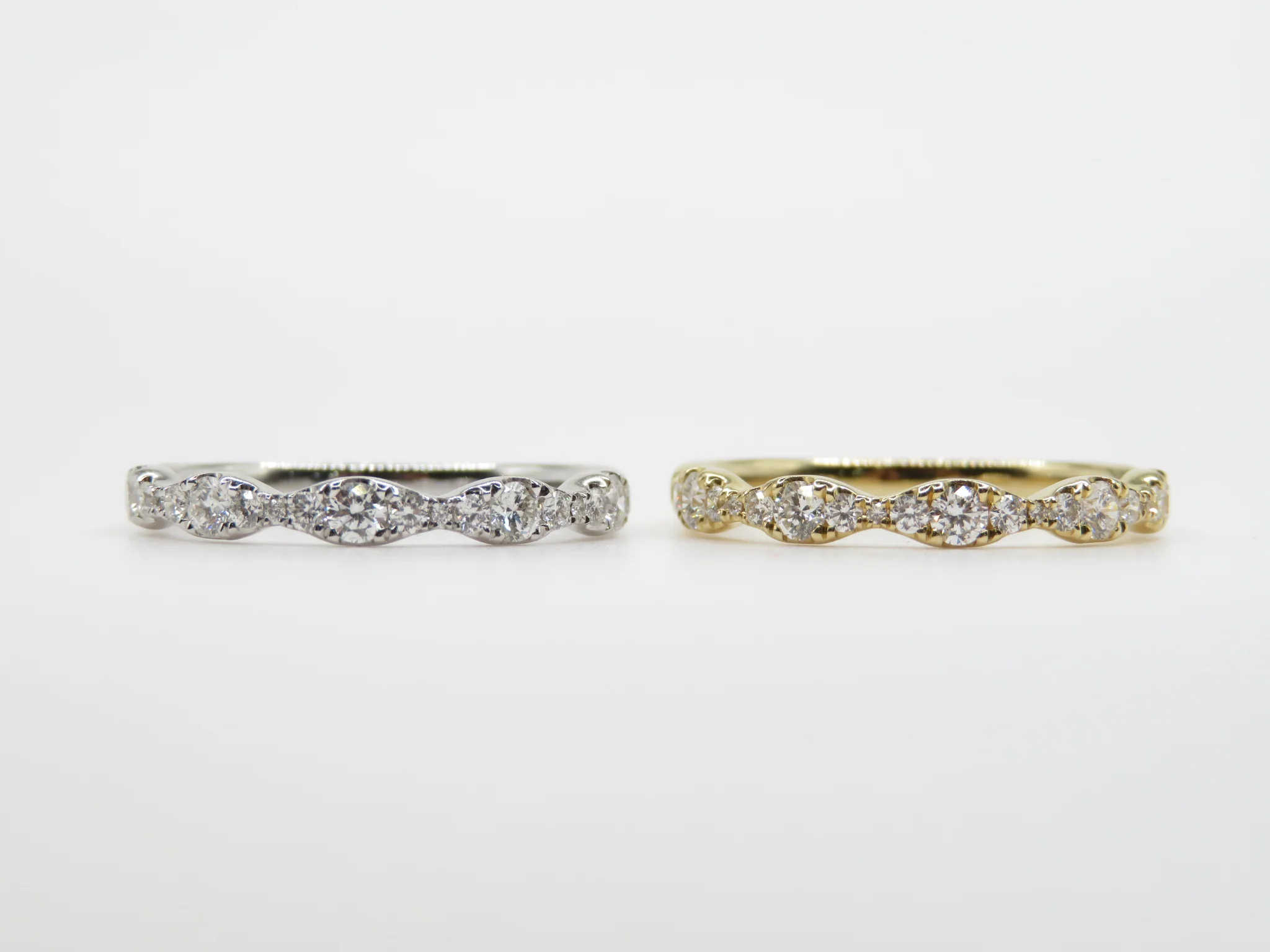 14k Diamond Pulse Band - Image 4