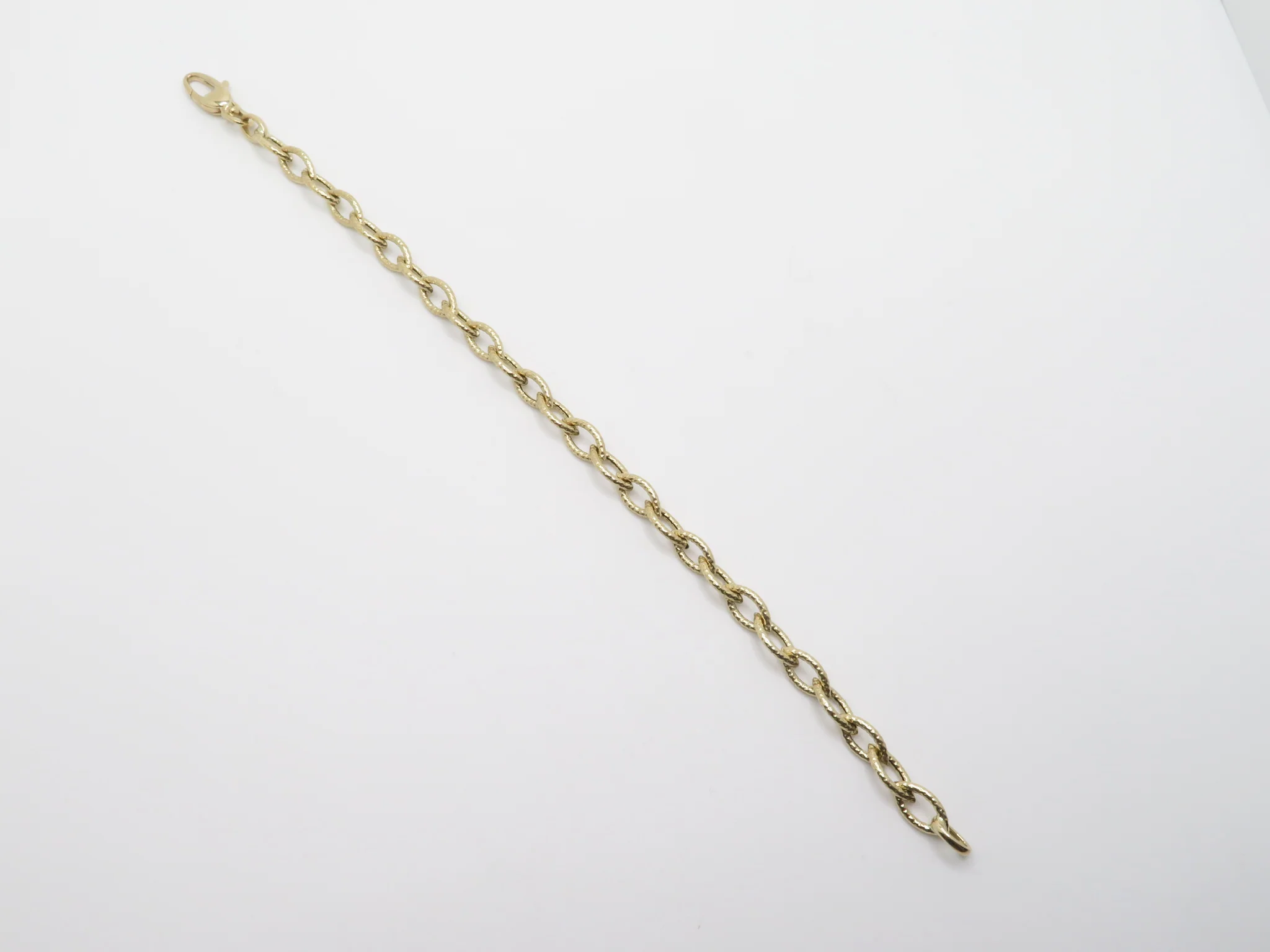 14k Yellow Gold Etched Marquise Link Bracelet - Image 5