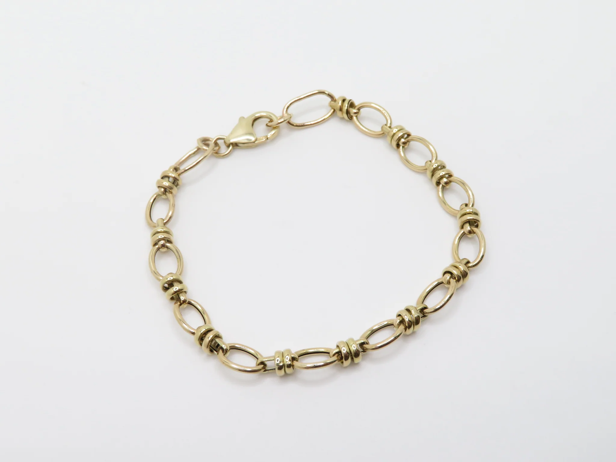 14k Yellow Gold Legacy Bracelet - Image 6