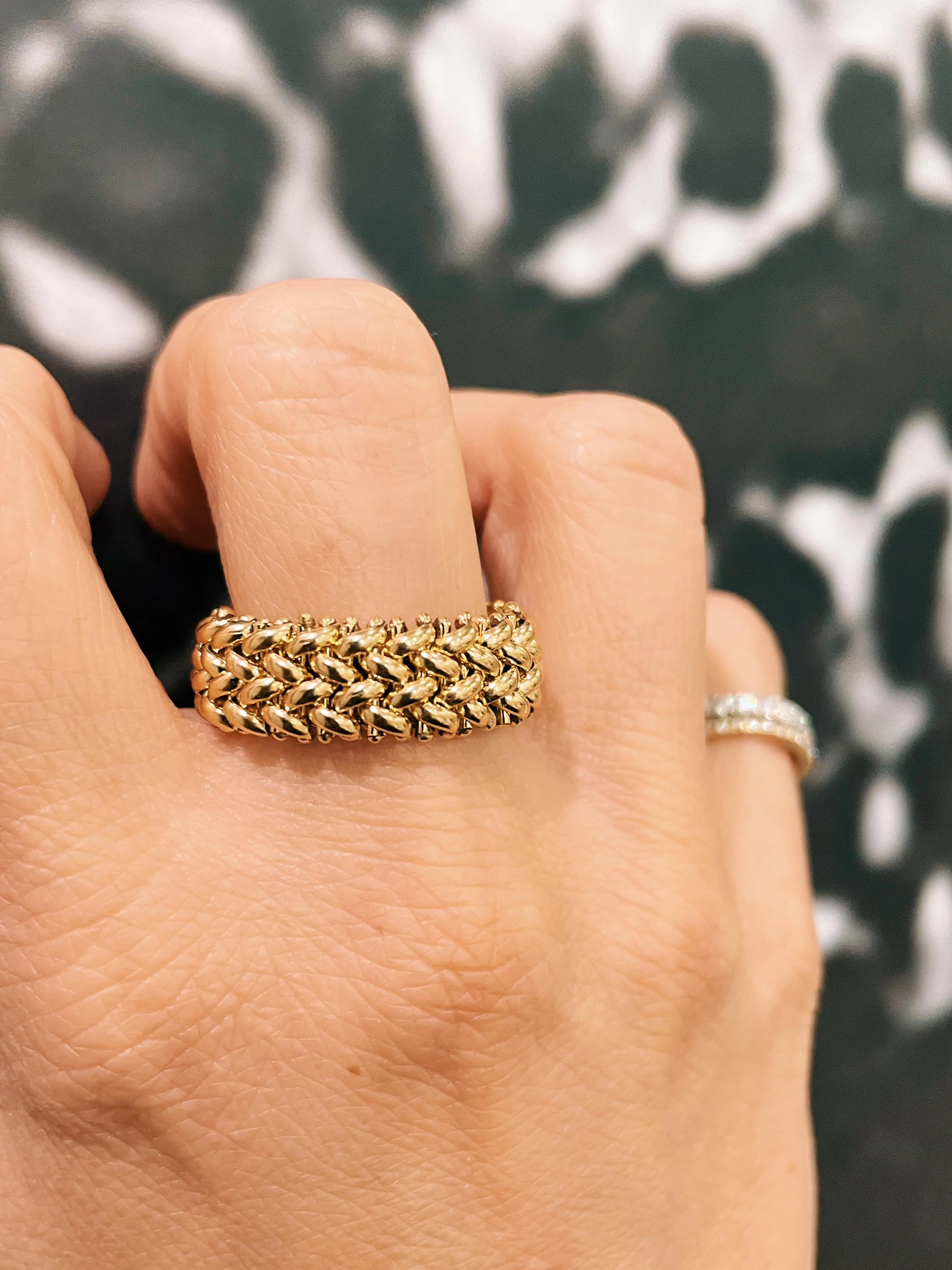 14k Yellow Gold Mesh Ring - Image 4