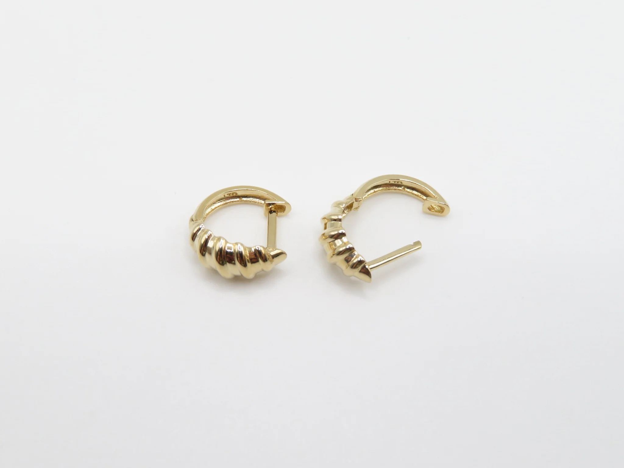 14k Yellow Gold Mini Croissant Earrings - Image 3