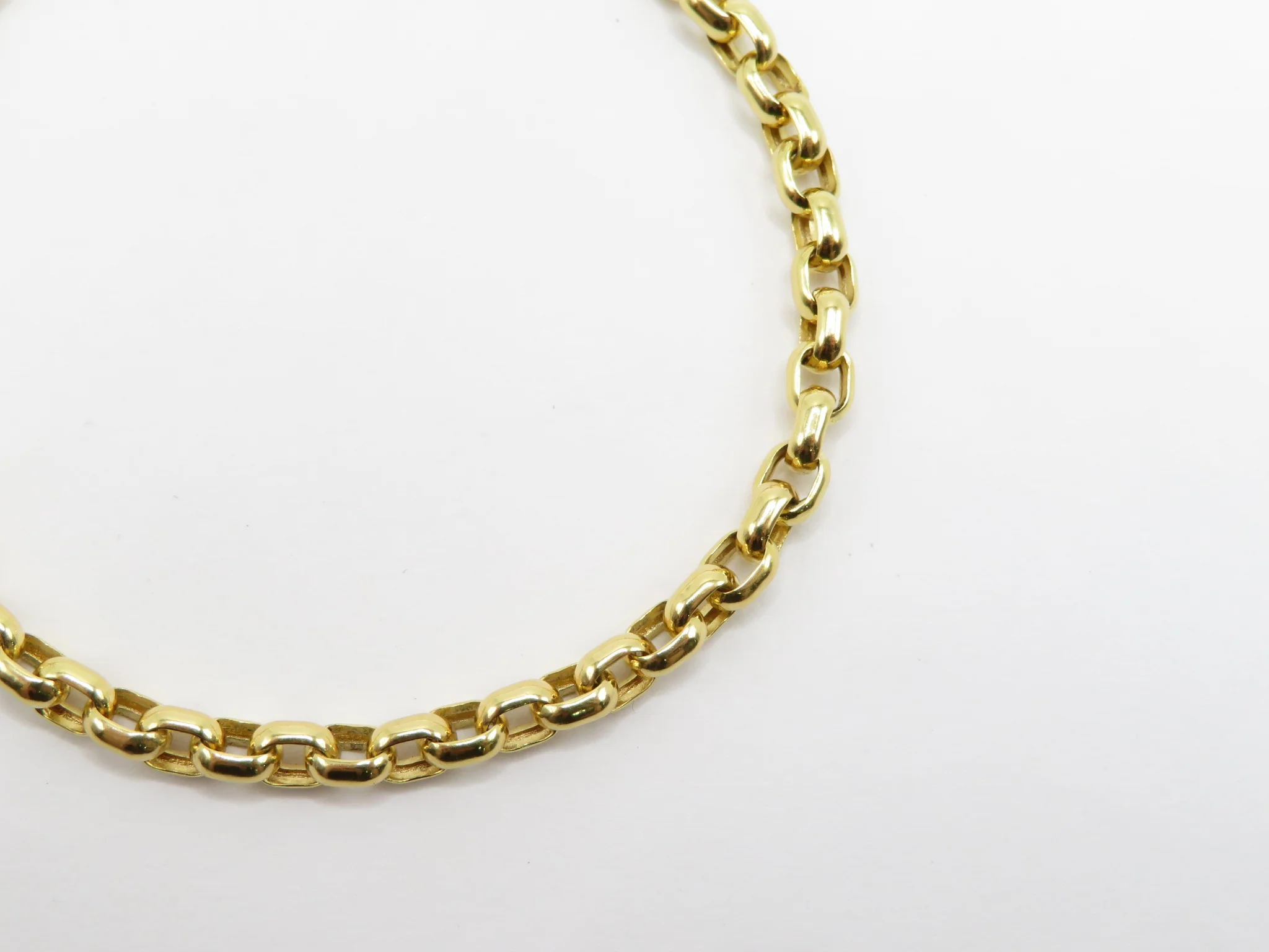 14k Yellow Gold Oval Cable Bracelet - Image 10