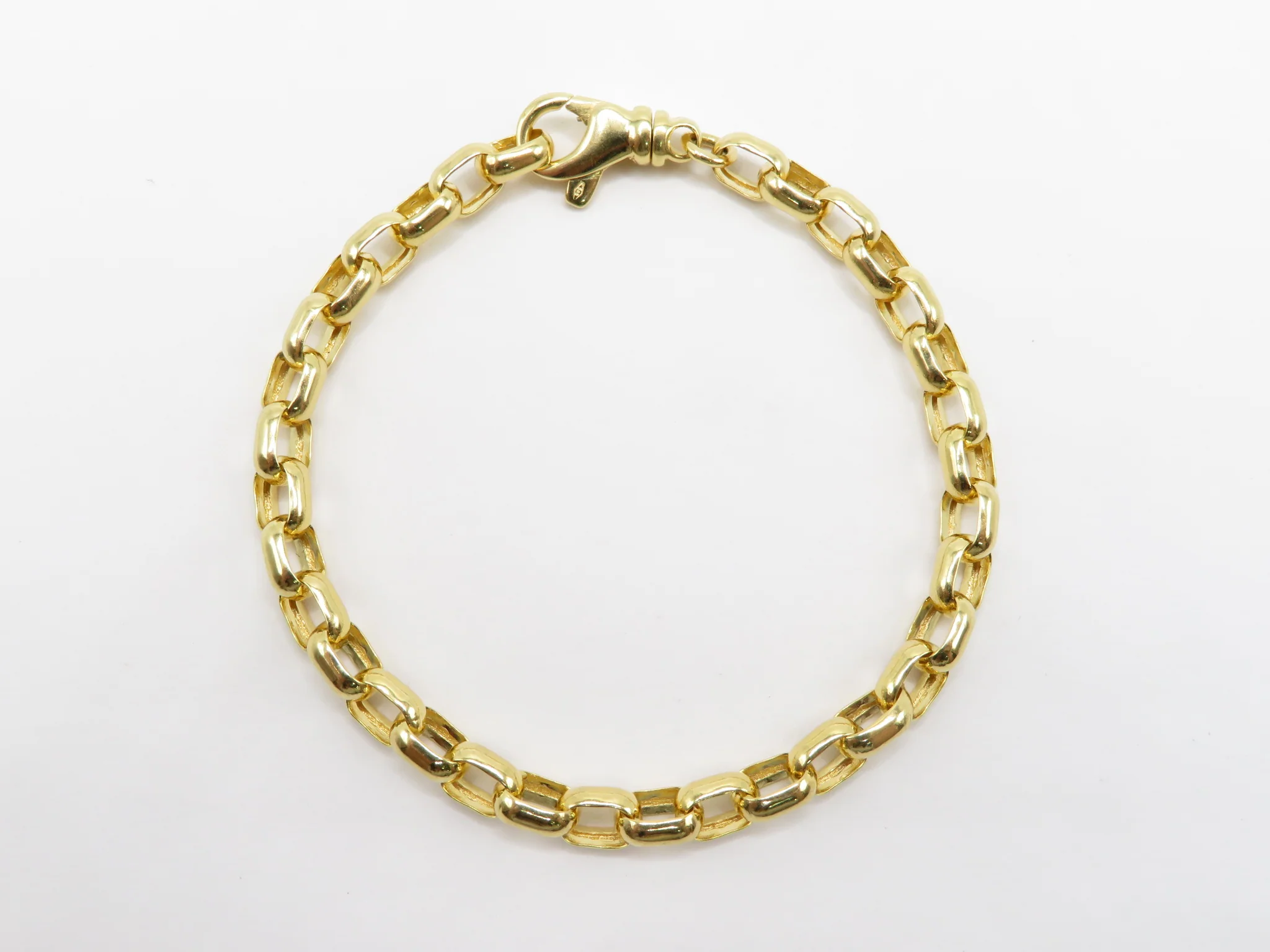 14k Yellow Gold Oval Cable Bracelet - Image 5