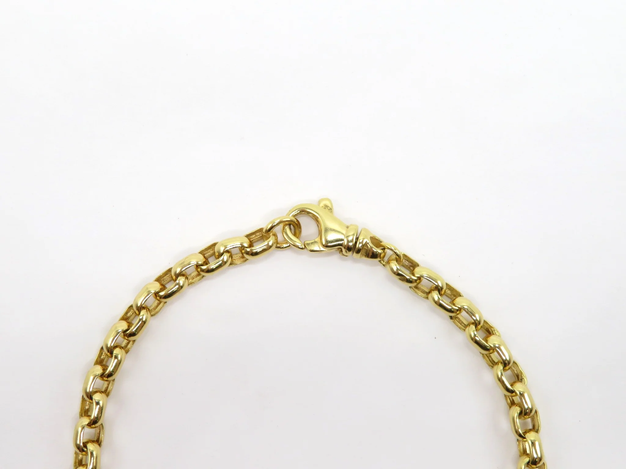 14k Yellow Gold Oval Cable Bracelet - Image 9