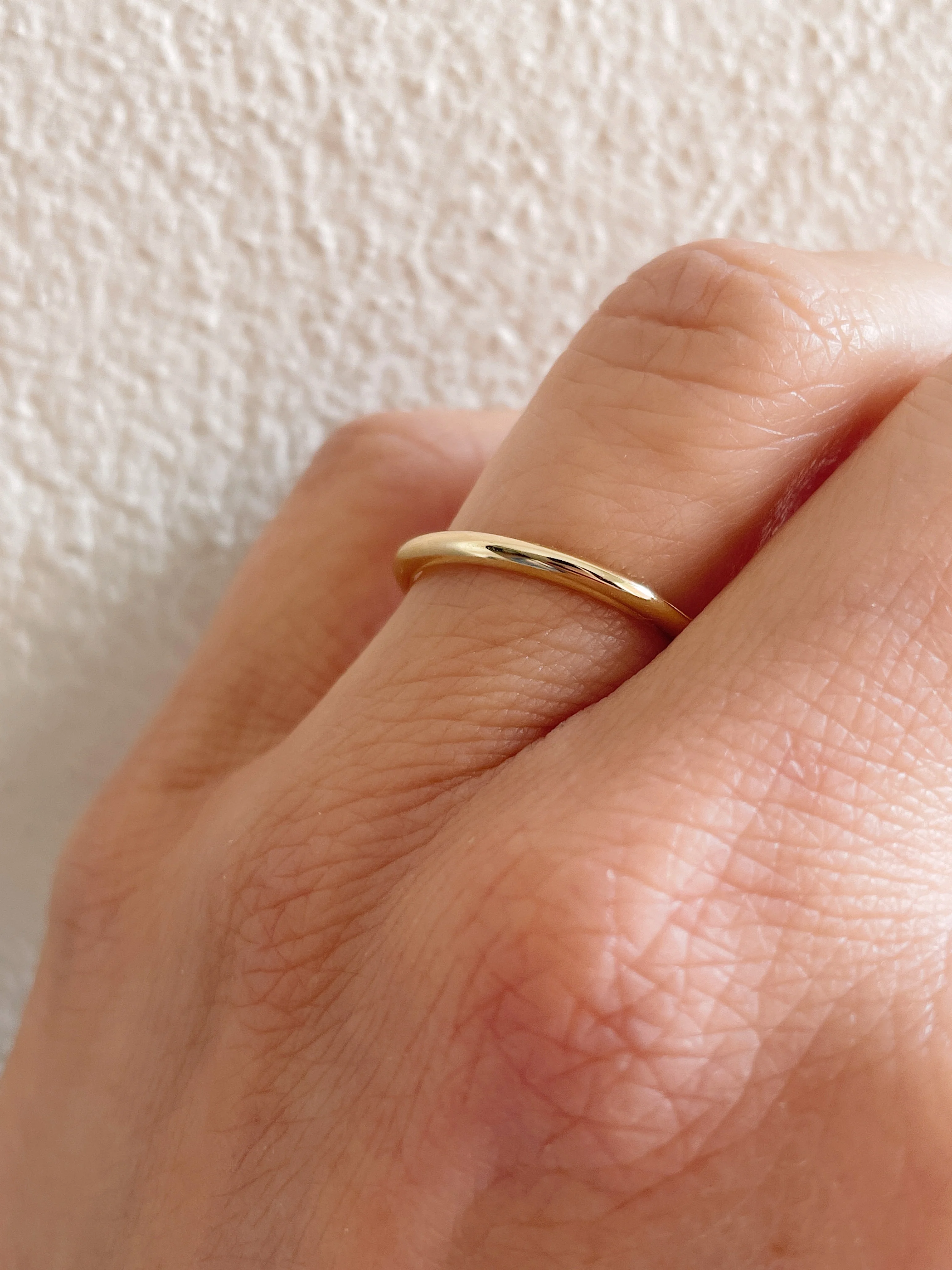 14k Soft Knife Edge Band - Image 4