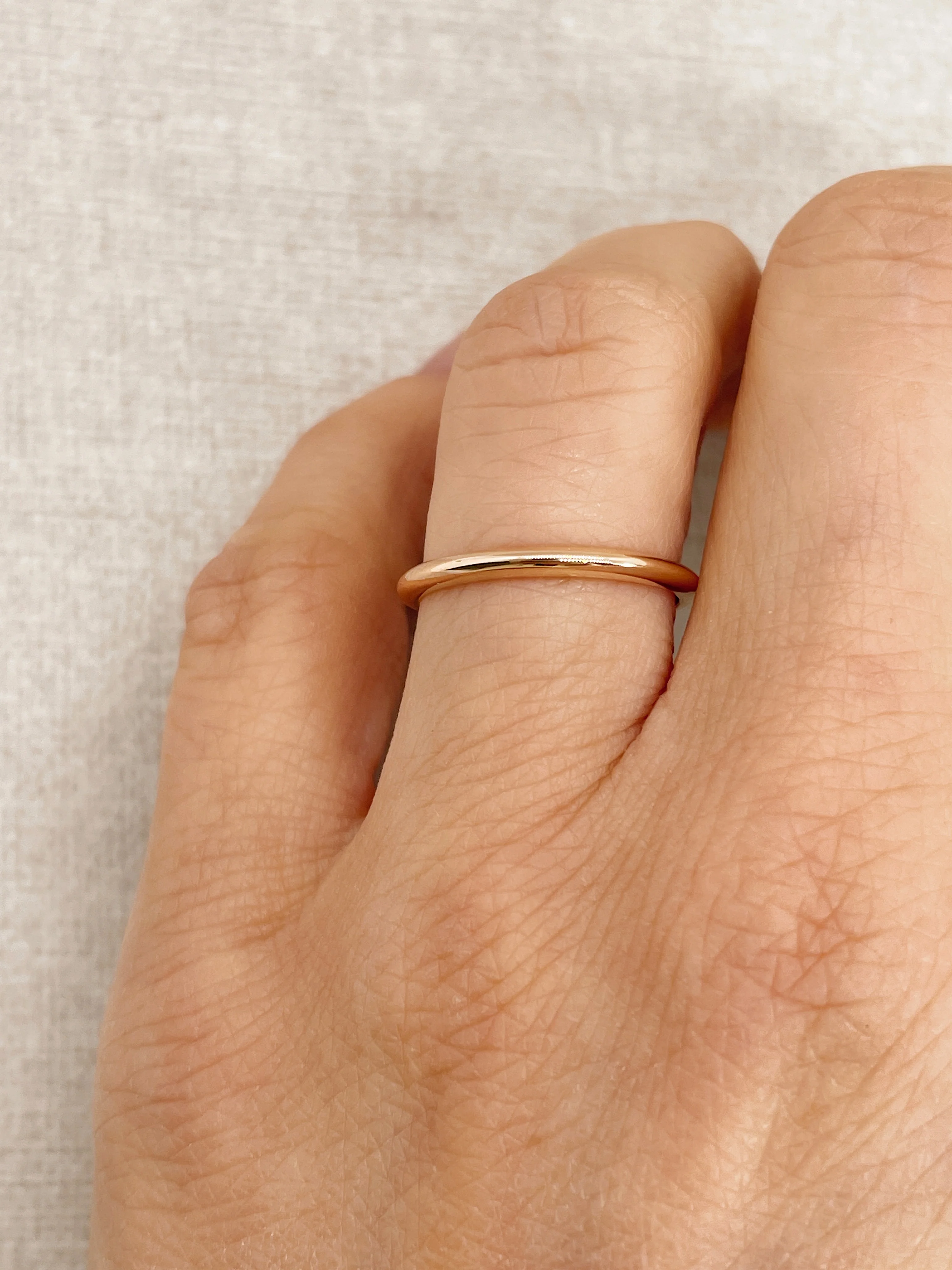 14k Soft Knife Edge Band - Image 6