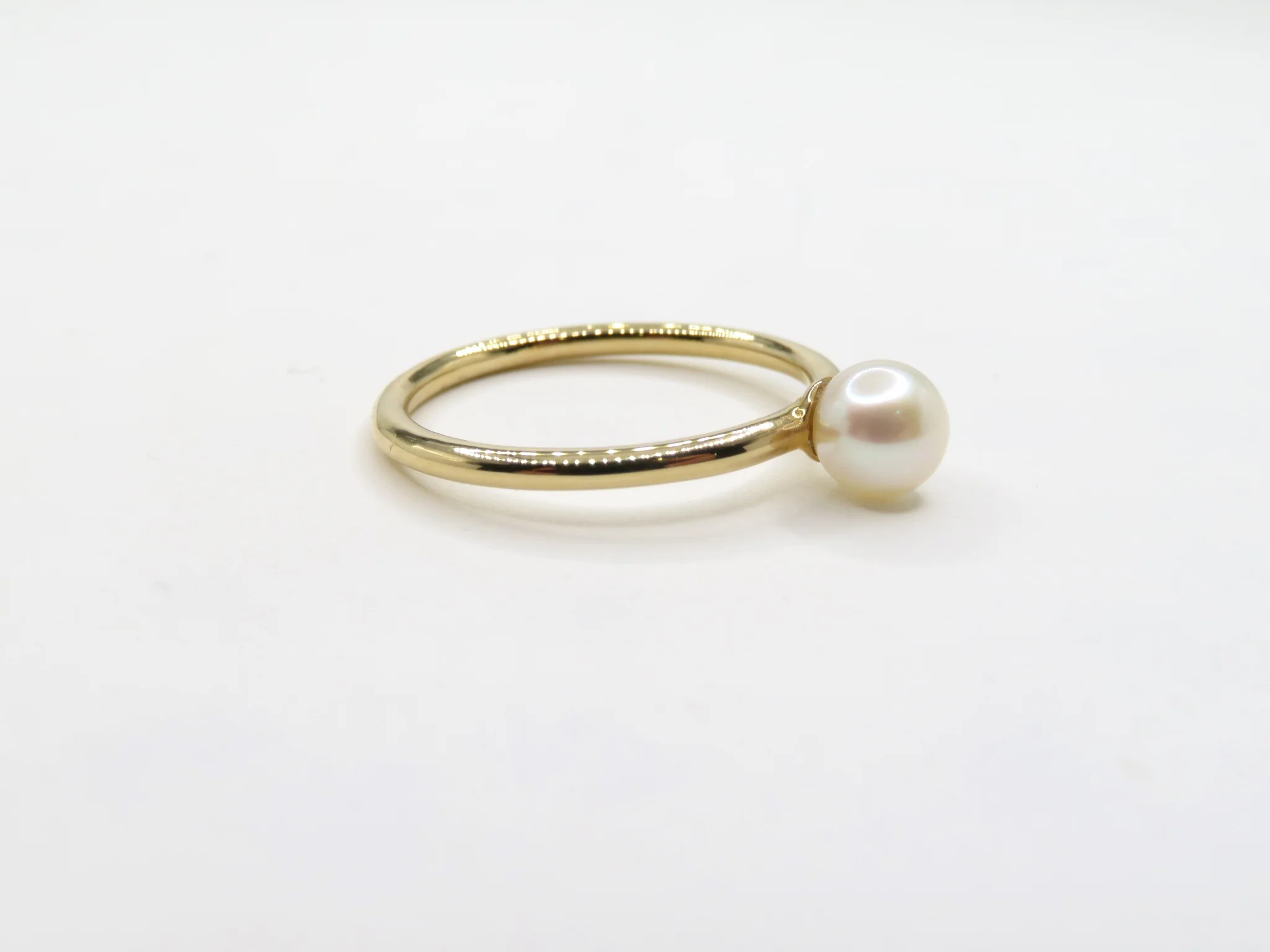 14k Yellow Gold Solitaire Pearl Ring - Image 5