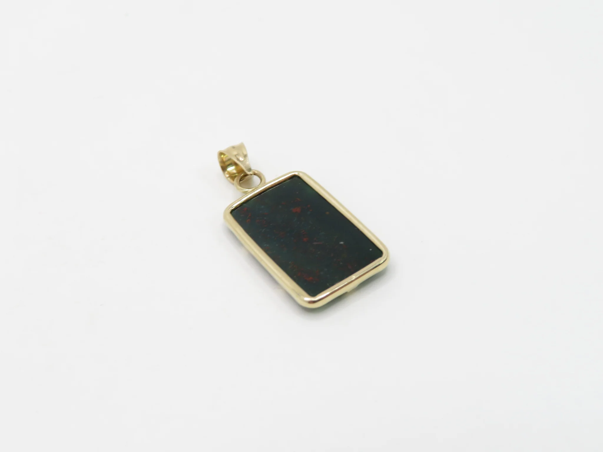 14k Yellow Gold Tag Stone Pendant