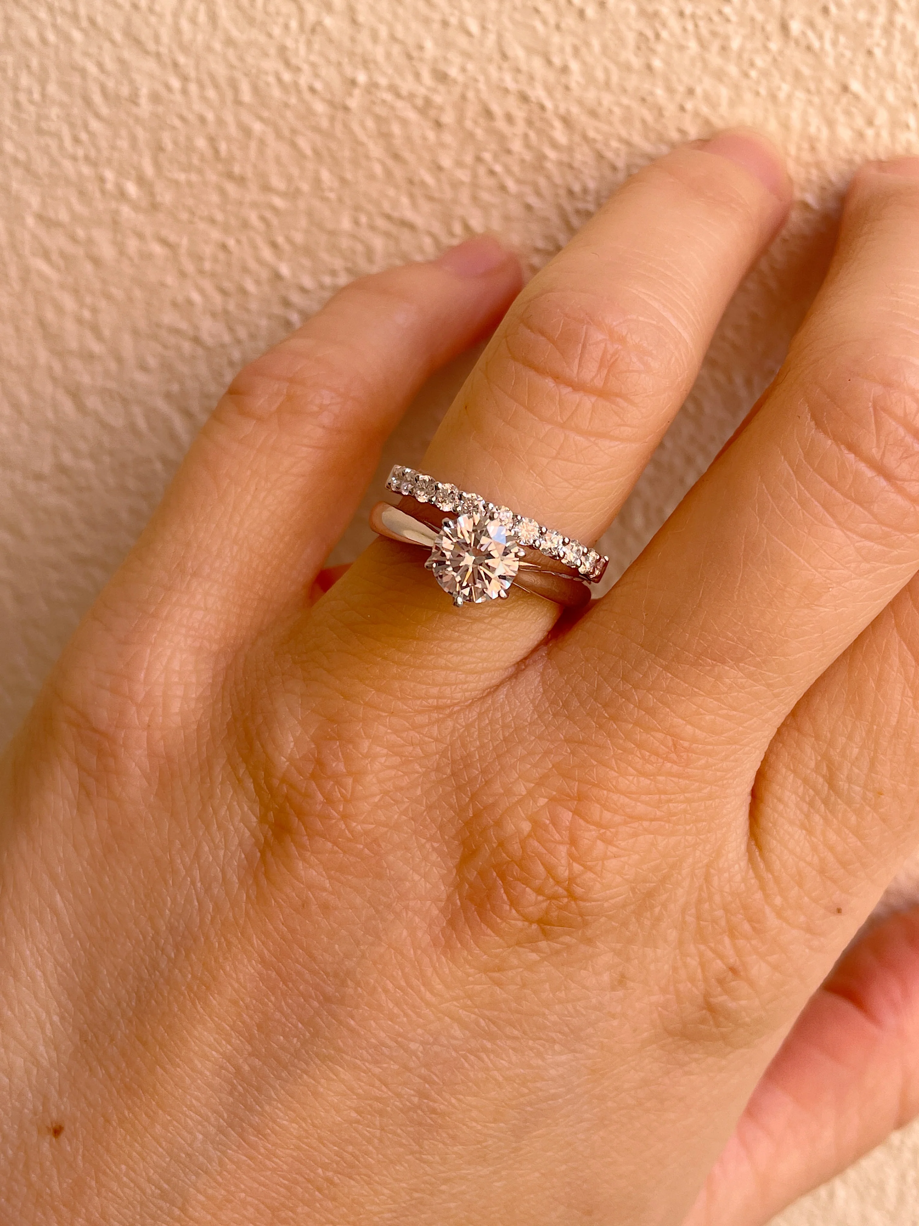 14k White Gold Scallop Diamond Band - Image 2