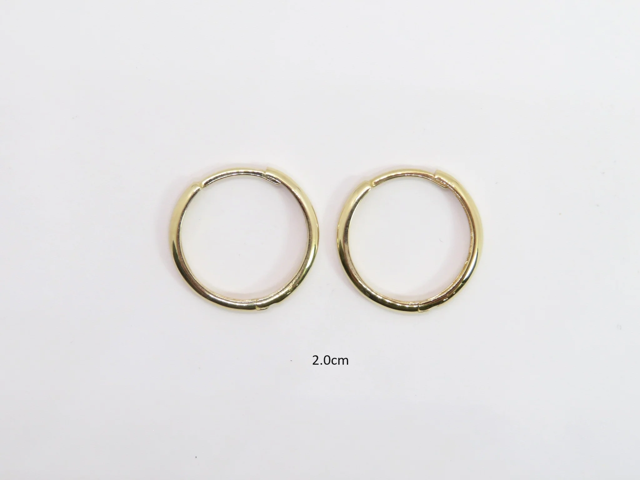 14k YG Plain Hinged Hoops - Image 7