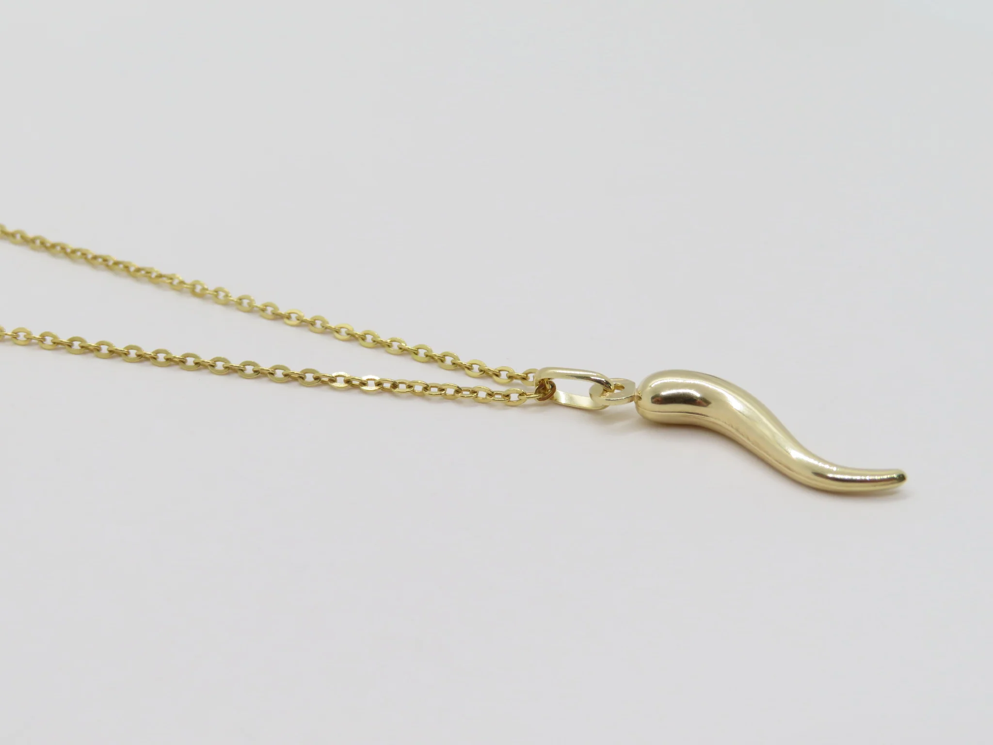 18k Yellow Gold Horn Charm - Image 3