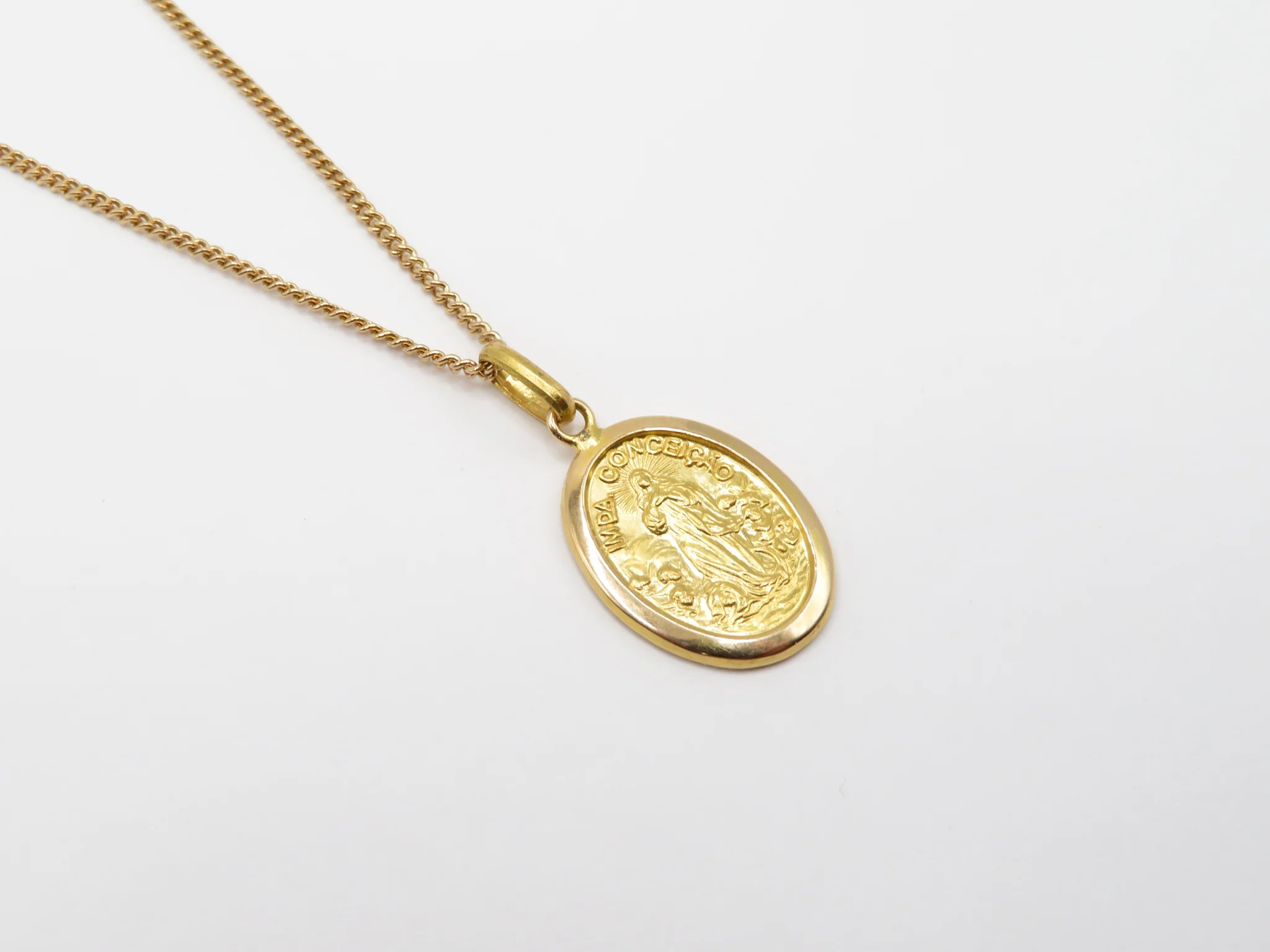 19.25 Yellow Gold Our Lady of Conception Medal - Image 5