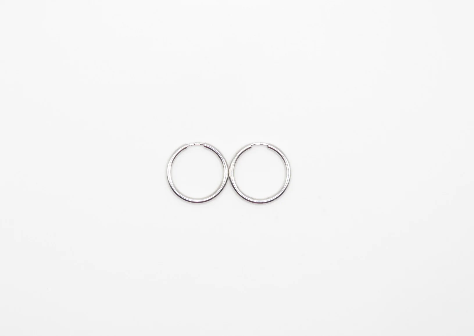 19.25k White Gold Small Small Sleeper Hoops - Image 4
