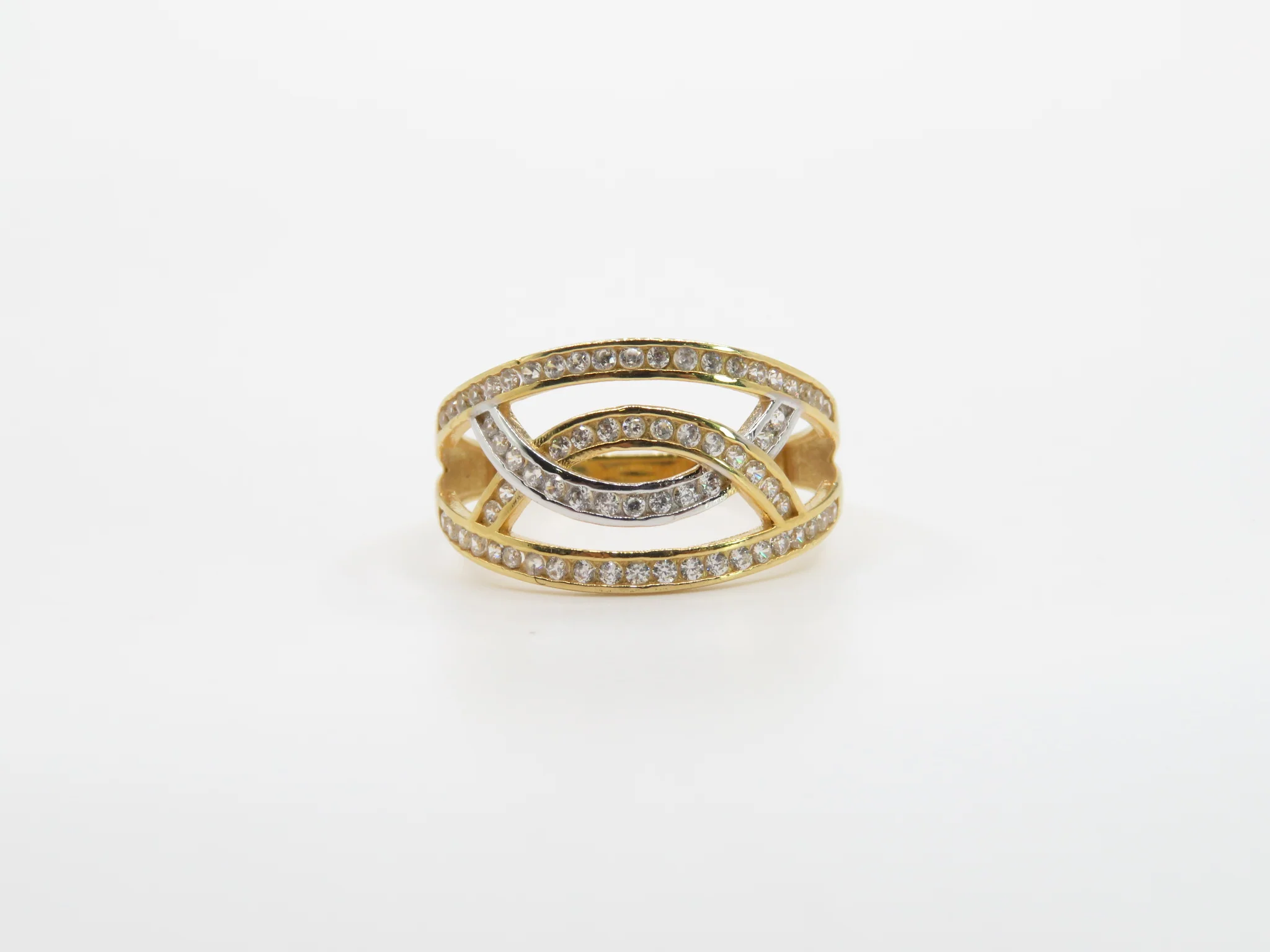 19.25k Two Tone Inside Out Ring