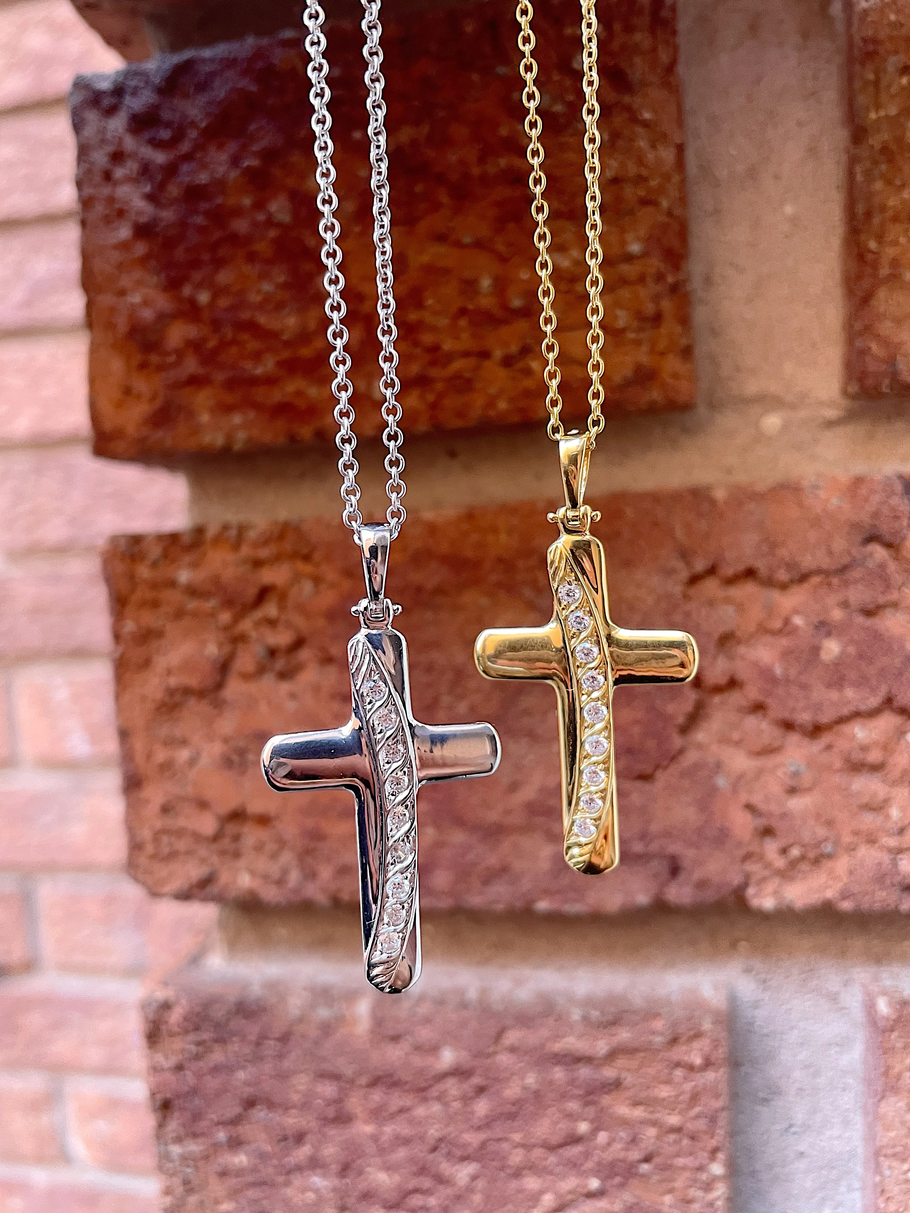 19.25k Arch Cross Pendant - Image 6