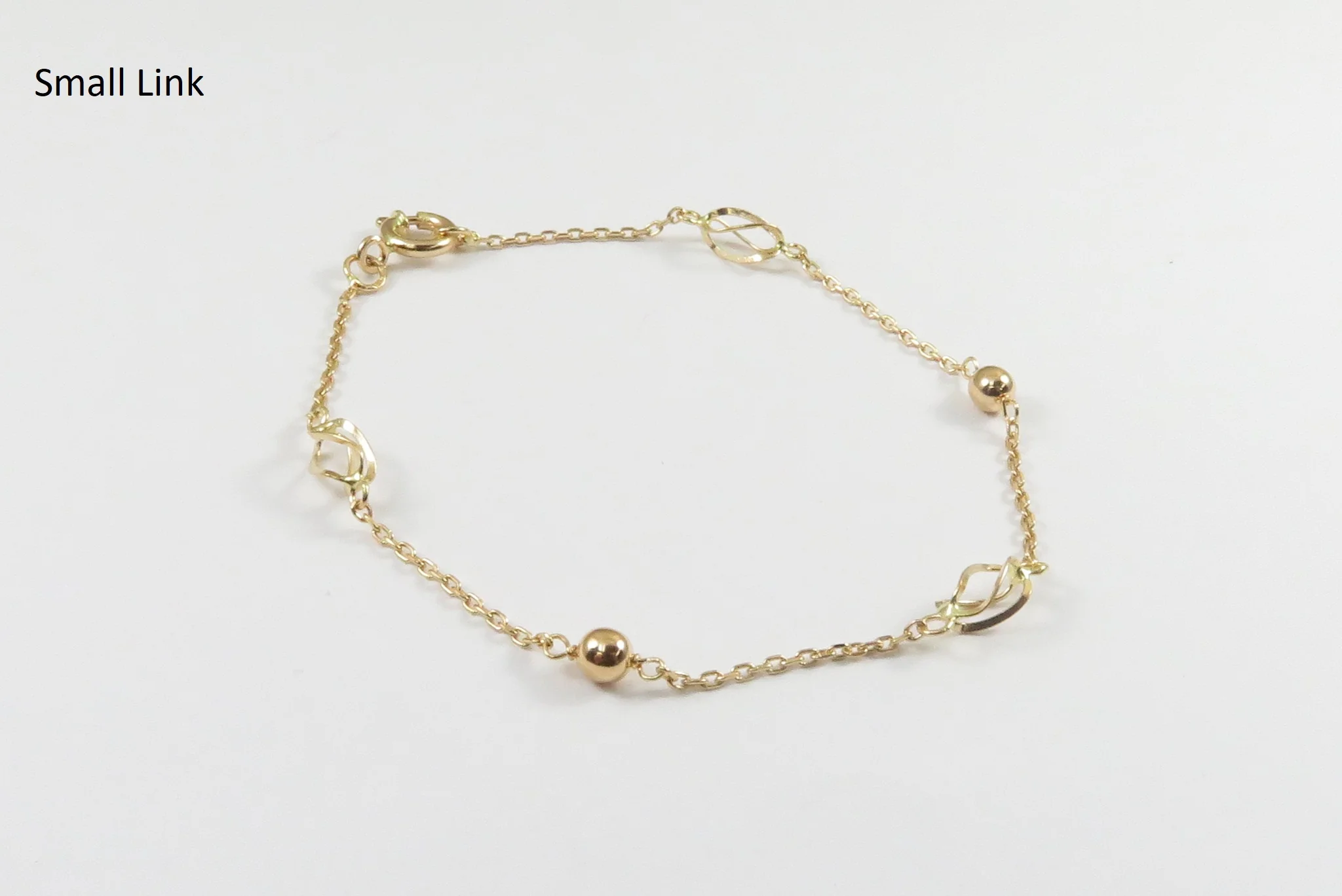 19.25k Yellow Gold Ball Spiral Chain Link Bracelet - Image 4