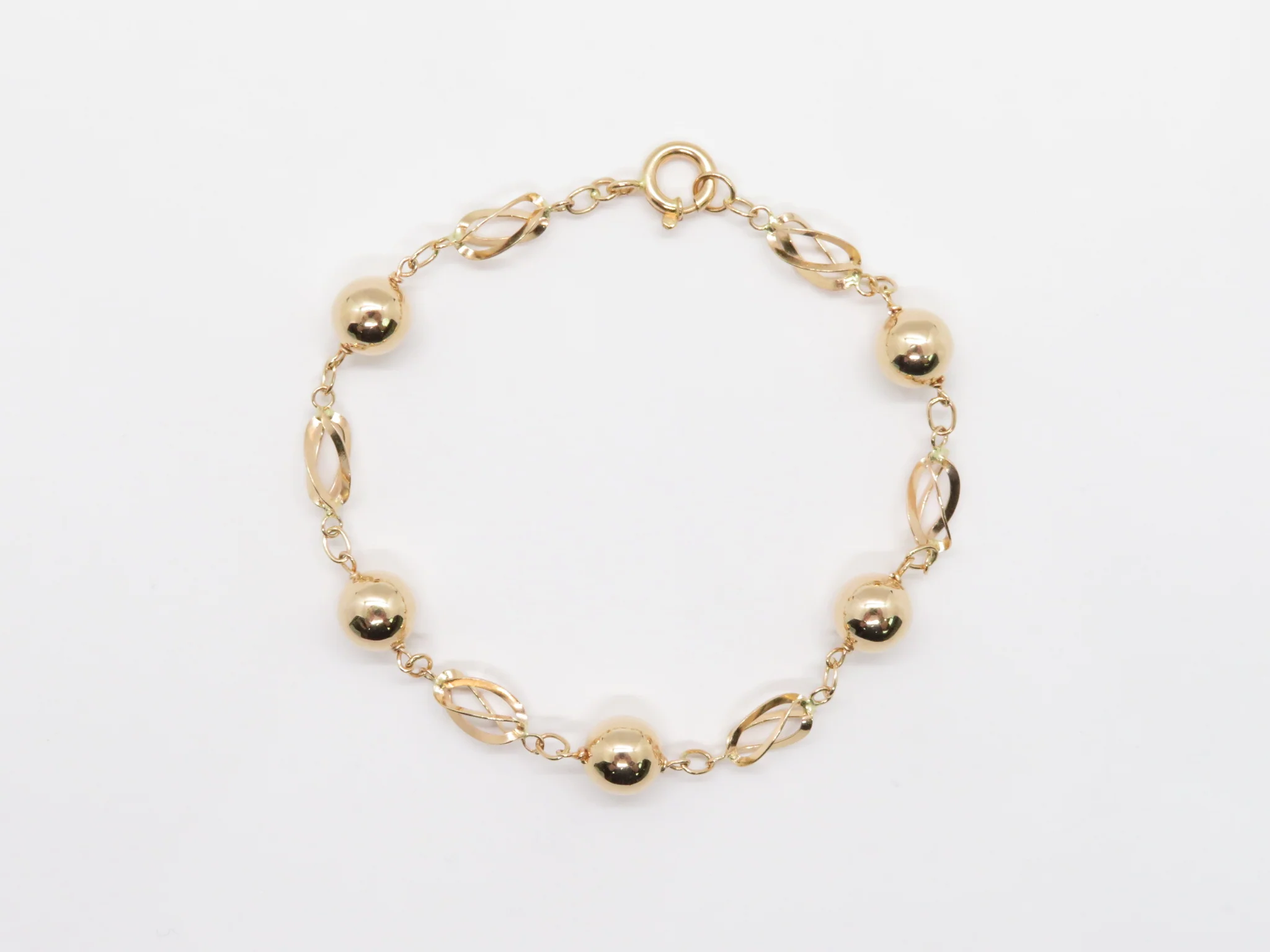 19.25k Yellow Gold Ball Spiral Chain Link Bracelet - Image 9