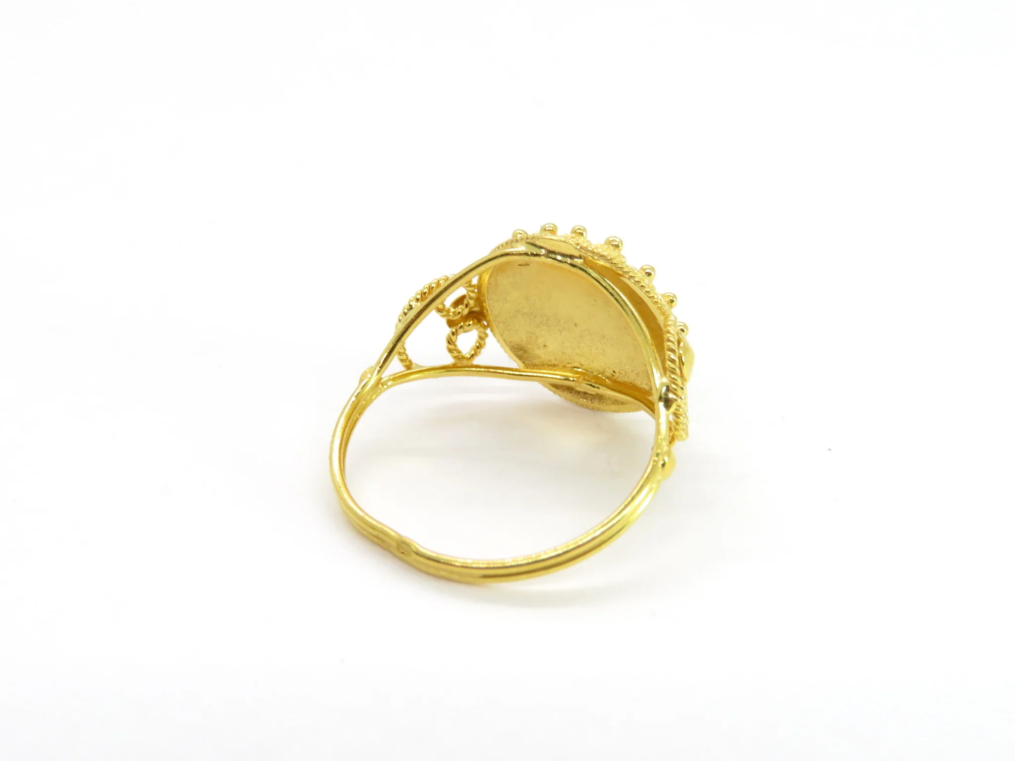19.25k Yellow Gold Floral Enamel Ring - Image 5