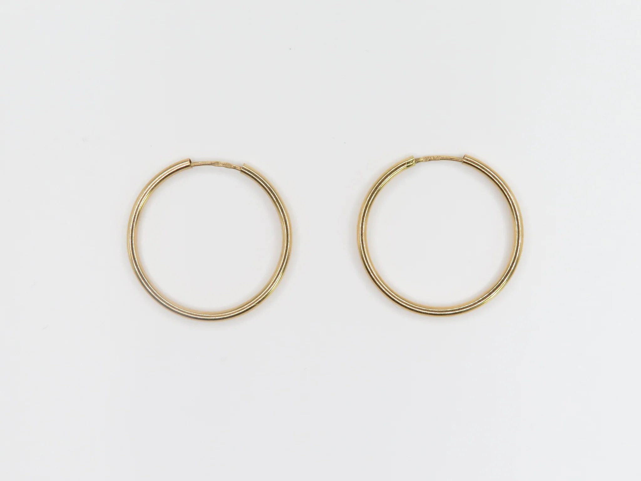 19.25k Yellow Gold Classic Light Sleepers - Image 16