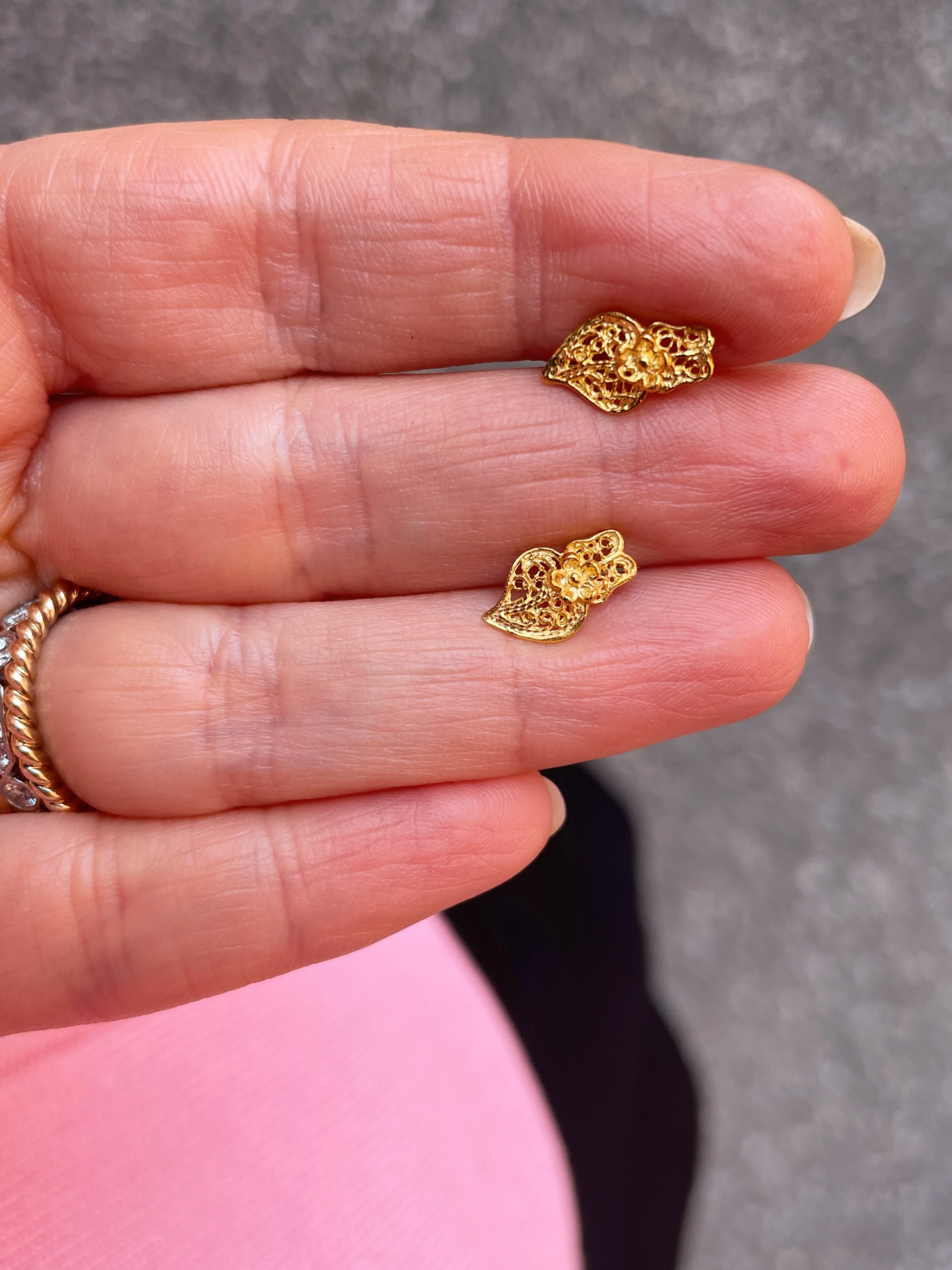 19.25k Yellow Gold Mini Heart of Viana Stud Earrings - Image 4