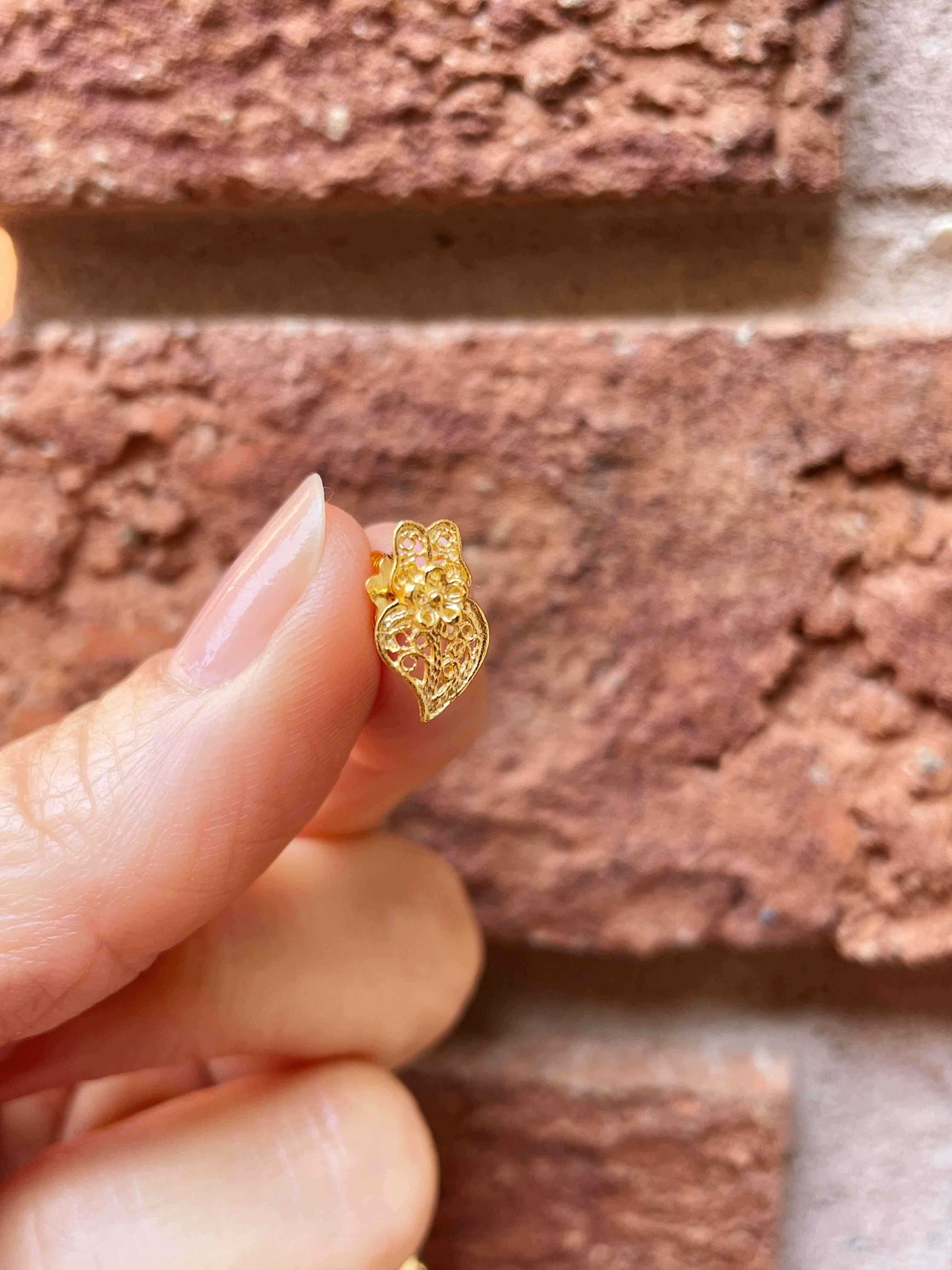19.25k Yellow Gold Mini Heart of Viana Stud Earrings - Image 6
